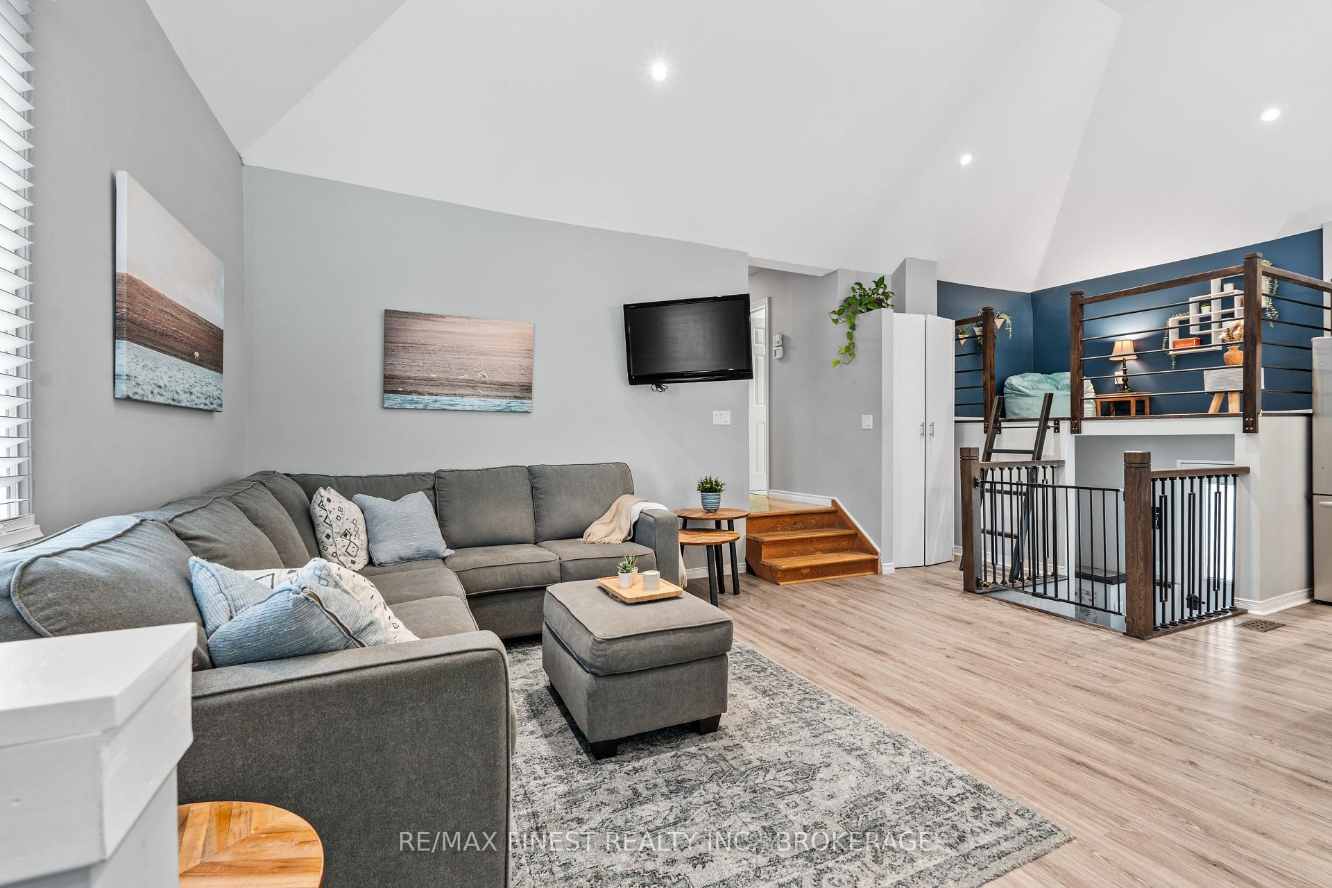 Photo 8 of 13 Scott Street, Kingston, Central City East — HOMEH
