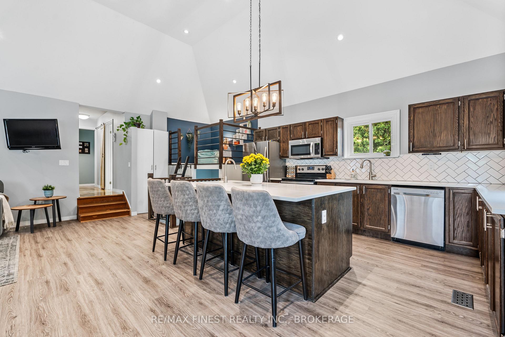 Photo 14 of 13 Scott Street, Kingston, Central City East — HOMEH