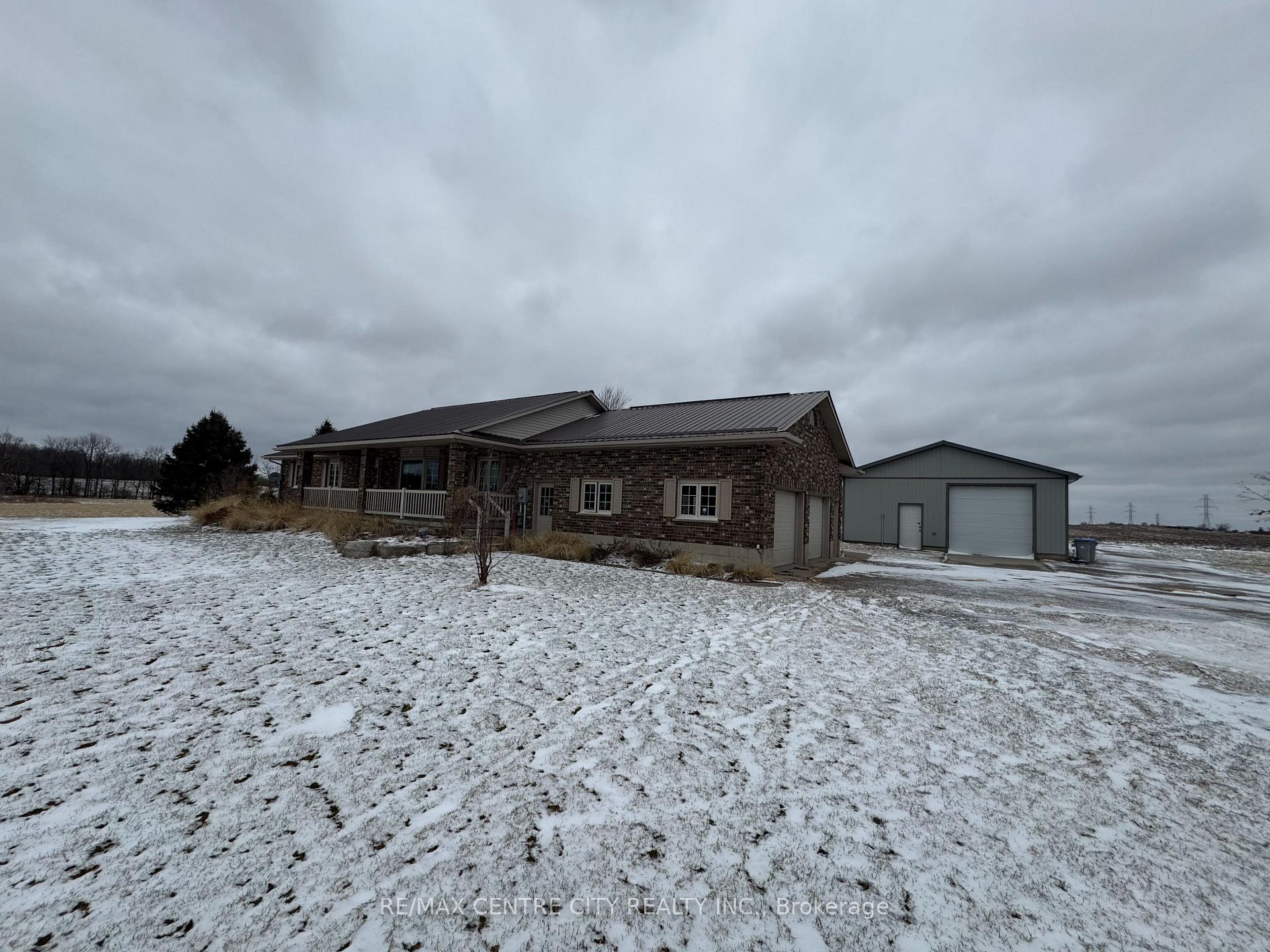 Photo 3 of 5866 Cook Road, Middlesex Centre, Rural Middlesex Centre — HOMEH