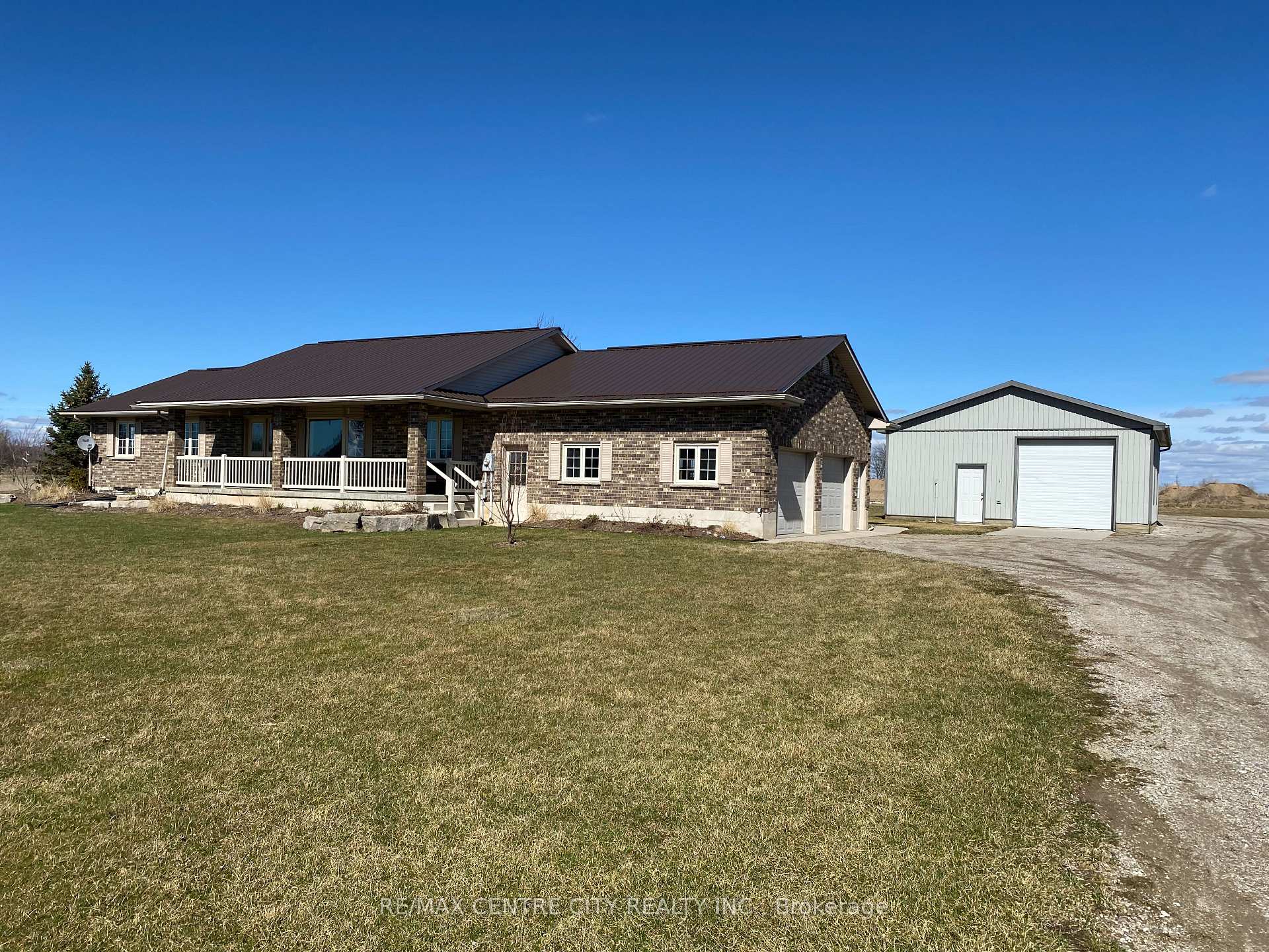 Photo 9 of 5866 Cook Road, Middlesex Centre, Rural Middlesex Centre — HOMEH