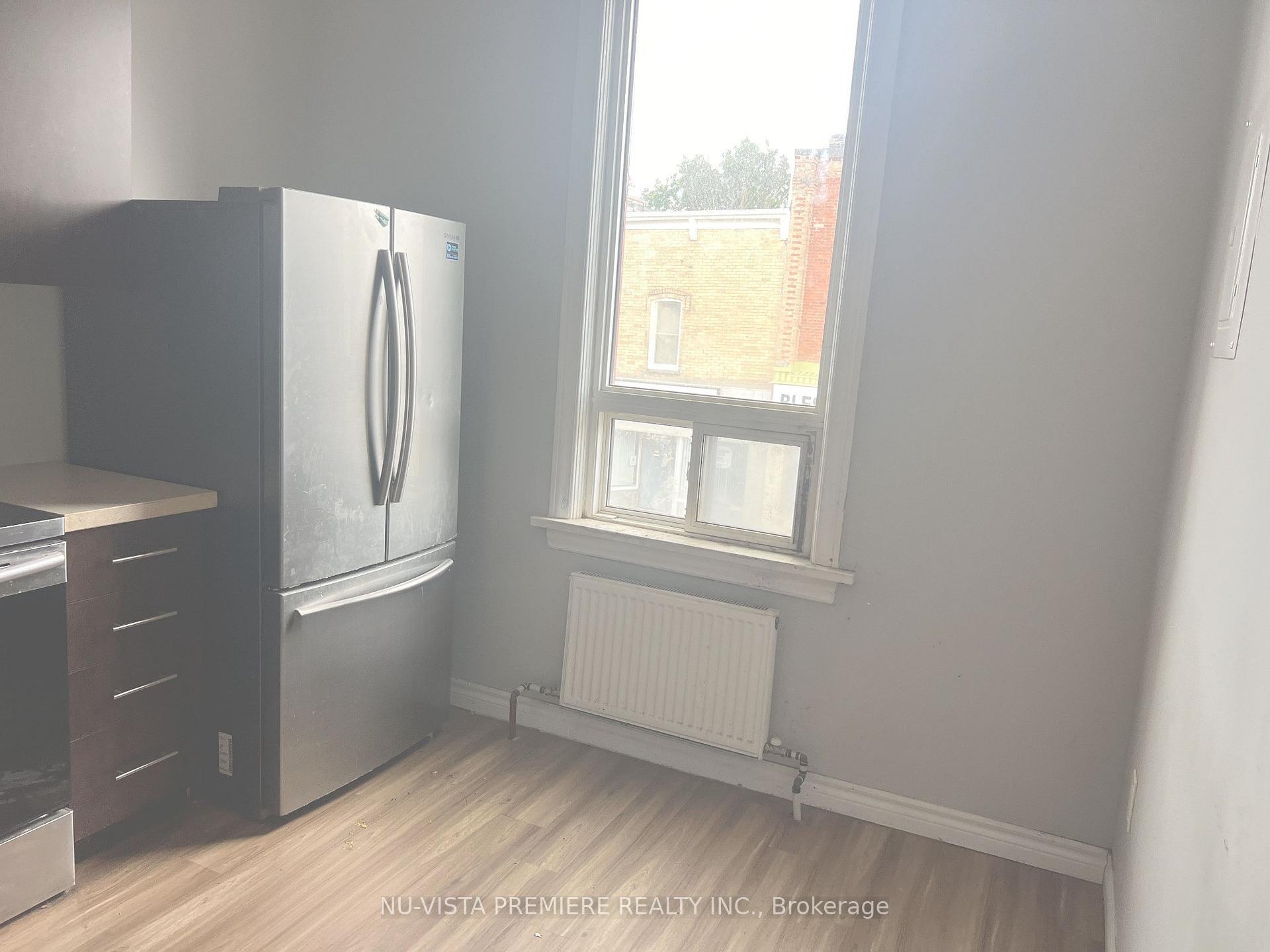 Photo 5 of Unit 4, 212 Main Street W, Minto — HOMEH