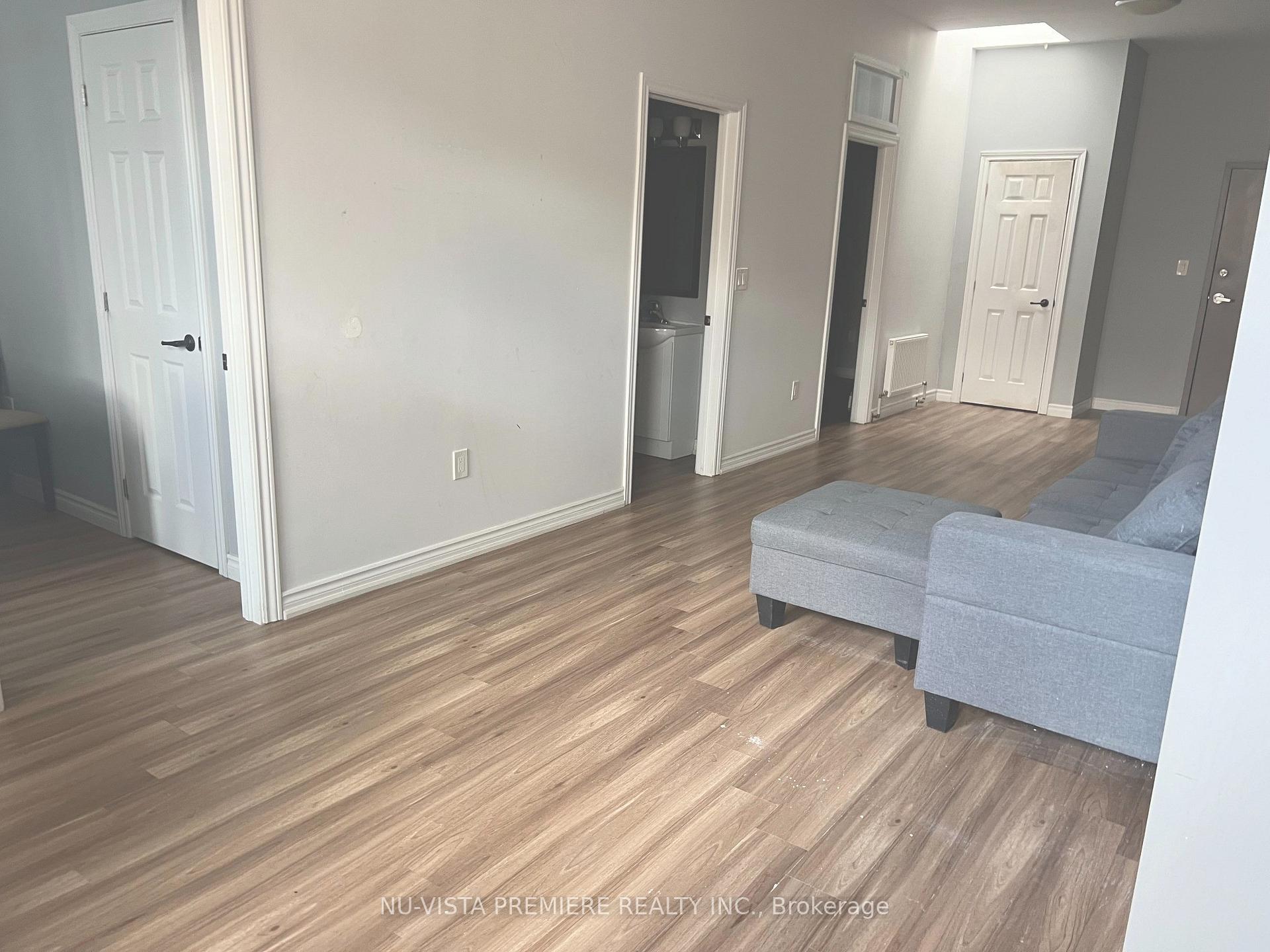 Photo 11 of Unit 4, 212 Main Street W, Minto — HOMEH