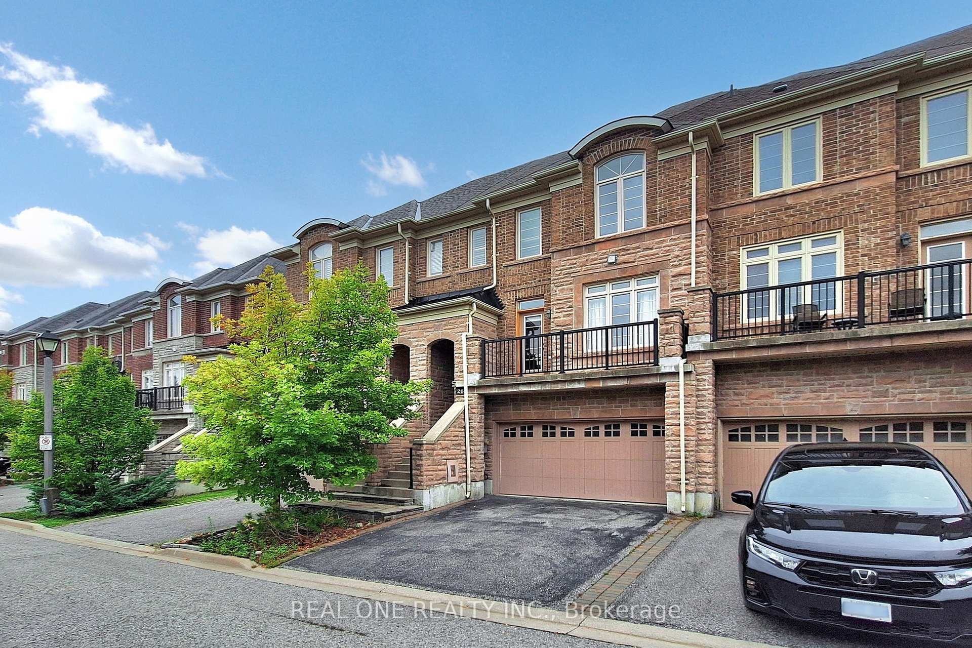 Photo 2 of 26 Kylemore Way, Markham, Angus Glen — HOMEH