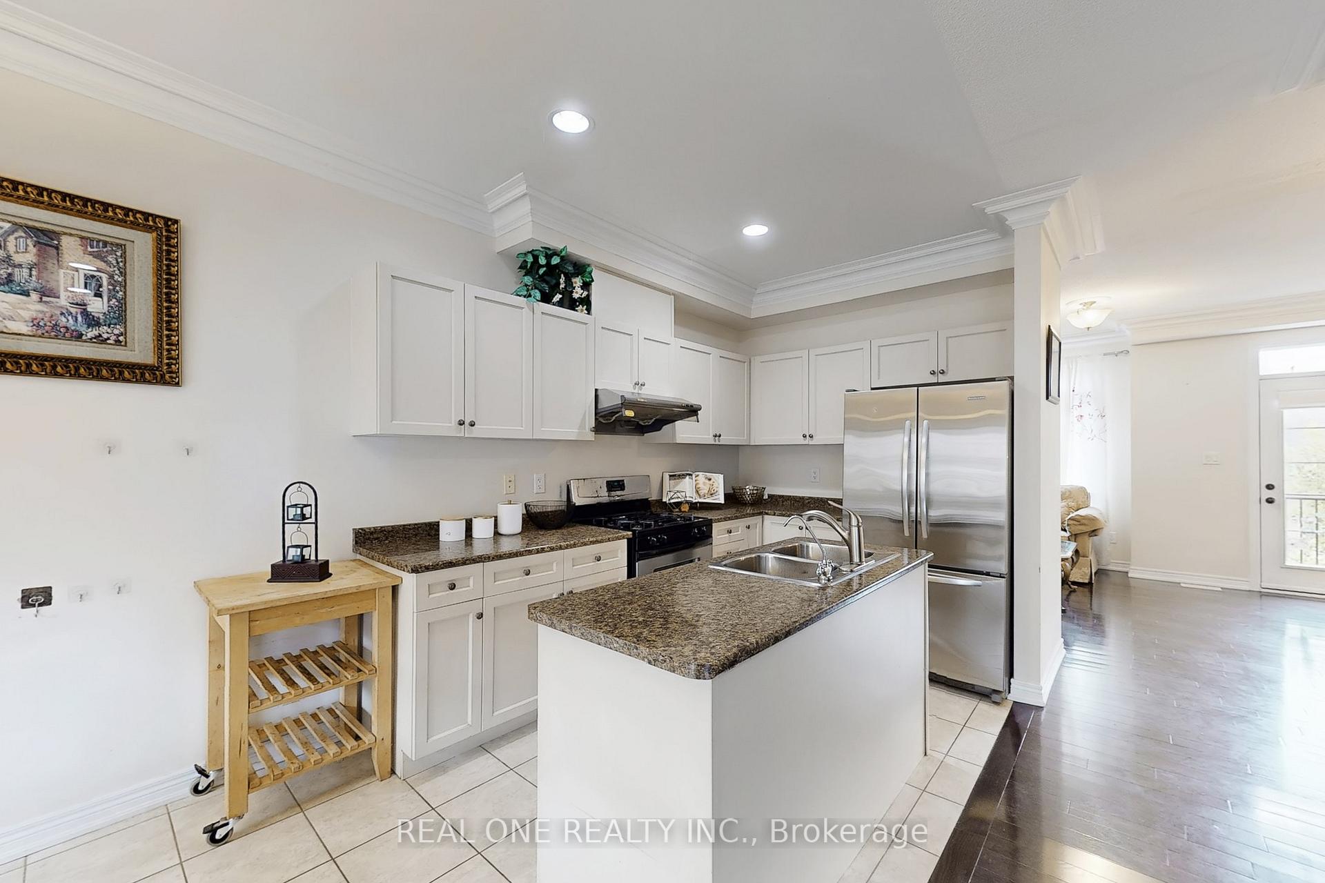 Photo 14 of 26 Kylemore Way, Markham, Angus Glen — HOMEH