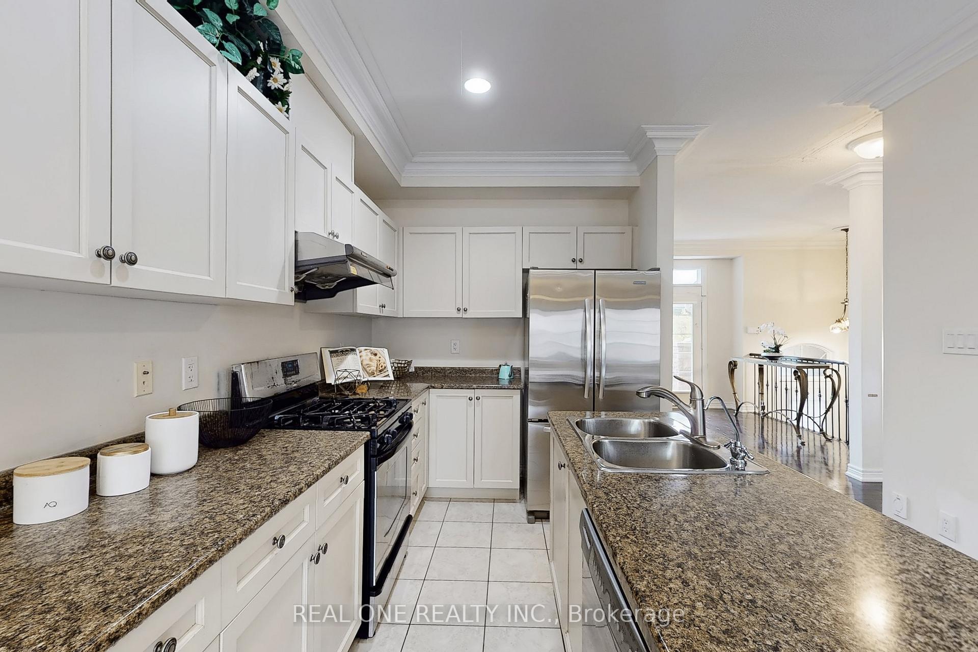Photo 15 of 26 Kylemore Way, Markham, Angus Glen — HOMEH
