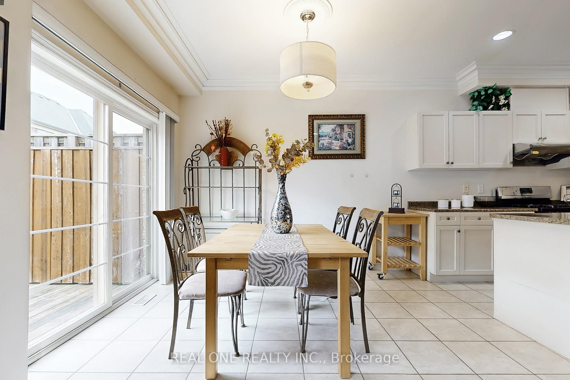 Photo 17 of 26 Kylemore Way, Markham, Angus Glen — HOMEH