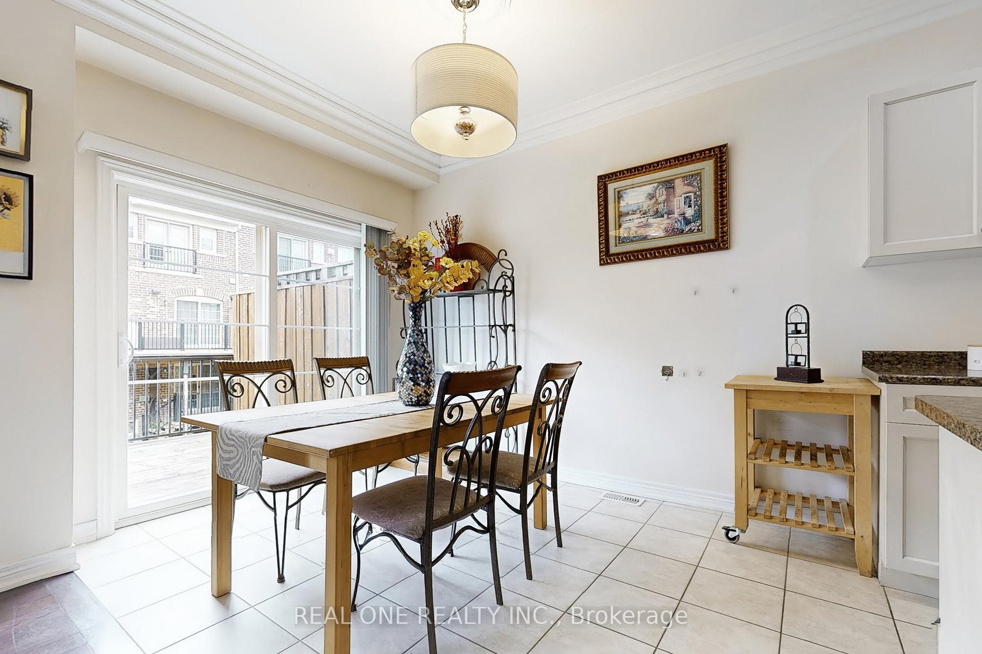 Photo 19 of 26 Kylemore Way, Markham, Angus Glen — HOMEH