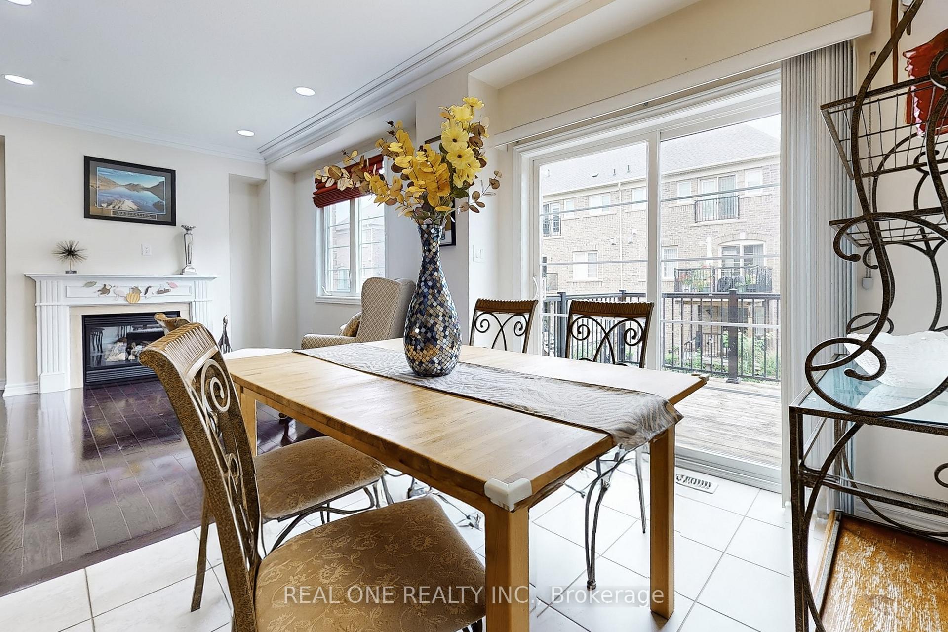 Photo 20 of 26 Kylemore Way, Markham, Angus Glen — HOMEH