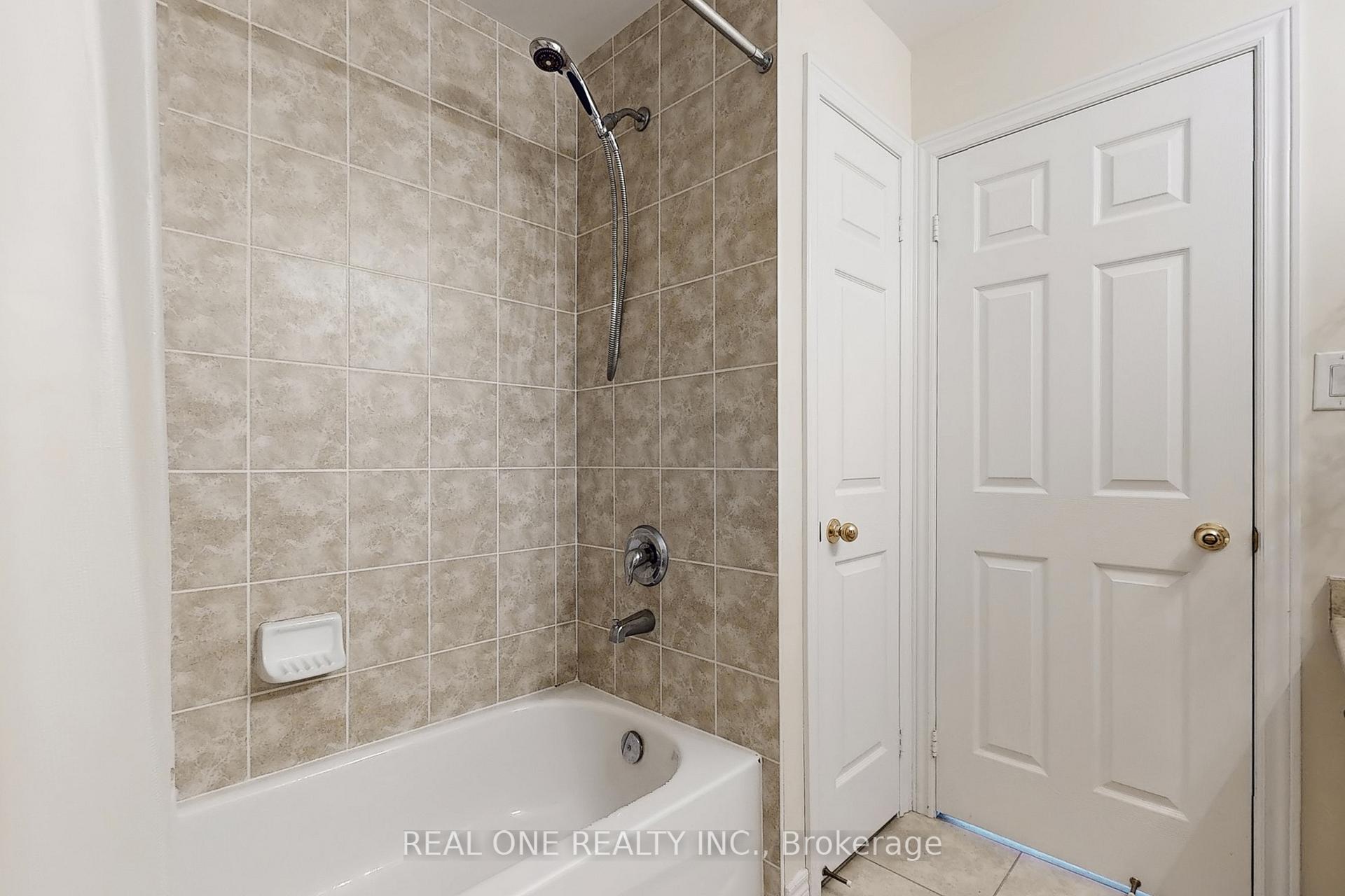 Photo 45 of 26 Kylemore Way, Markham, Angus Glen — HOMEH