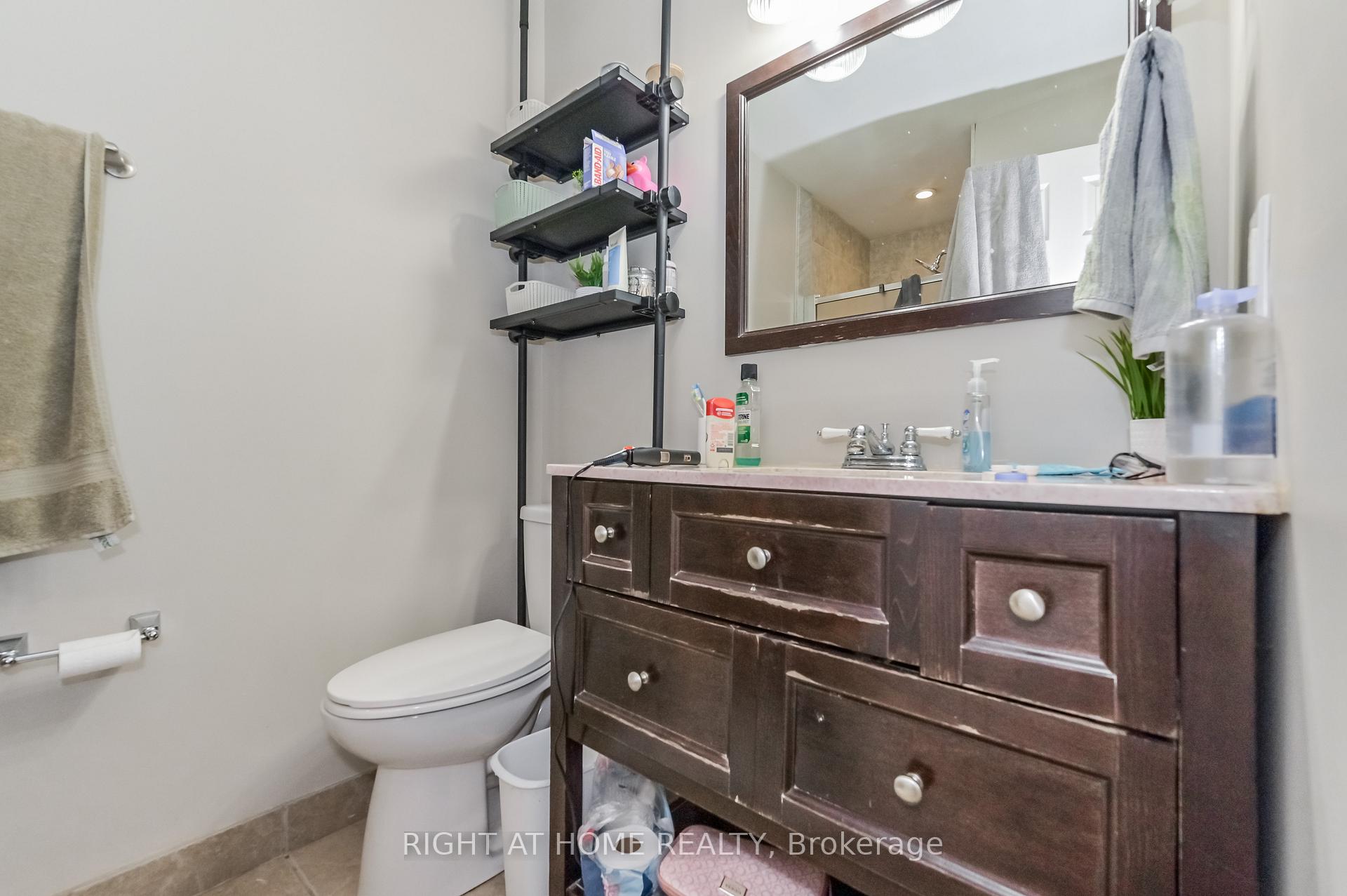 Photo 10 of 210 York Street, Minto — HOMEH