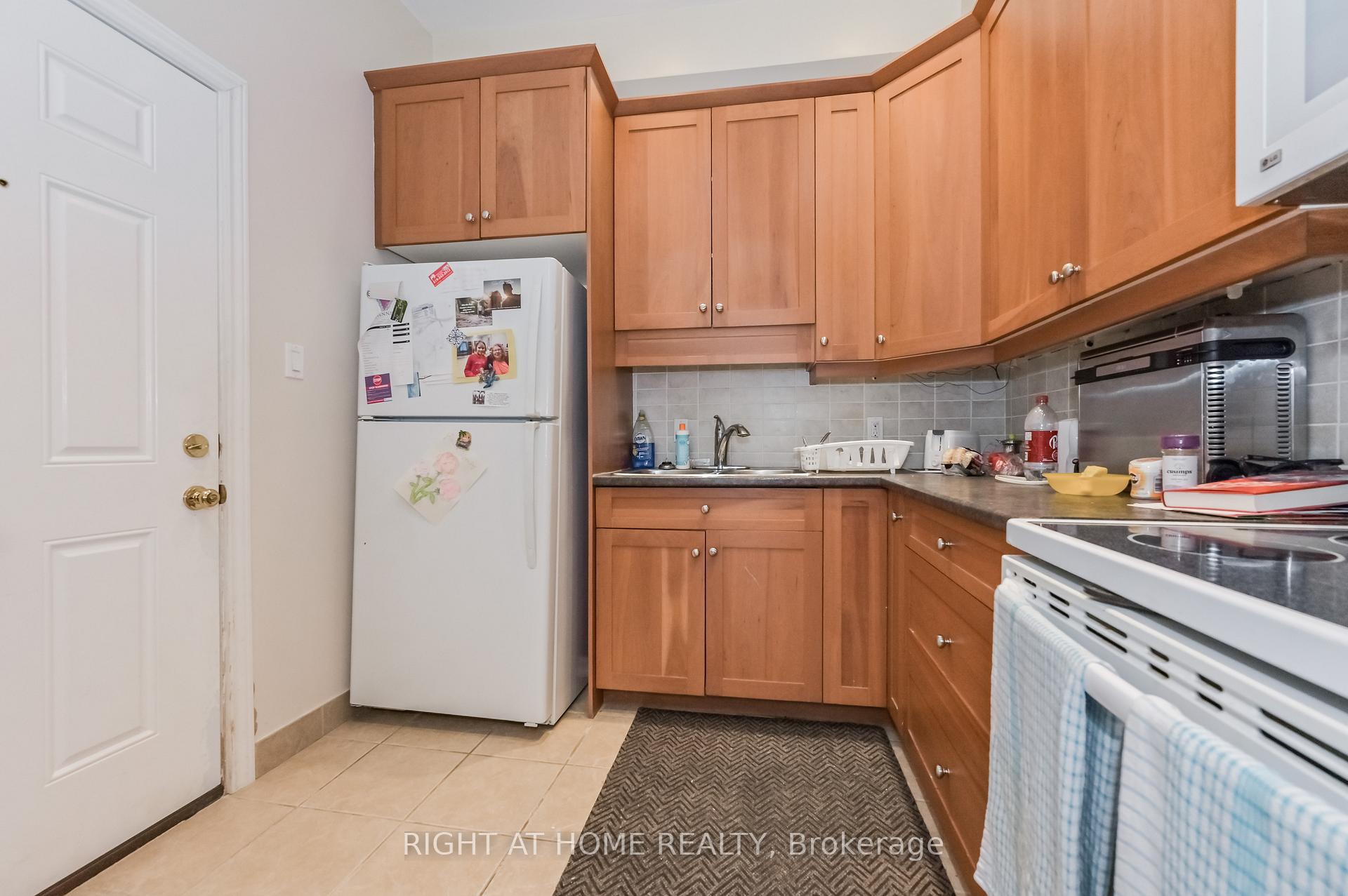 Photo 12 of 210 York Street, Minto — HOMEH