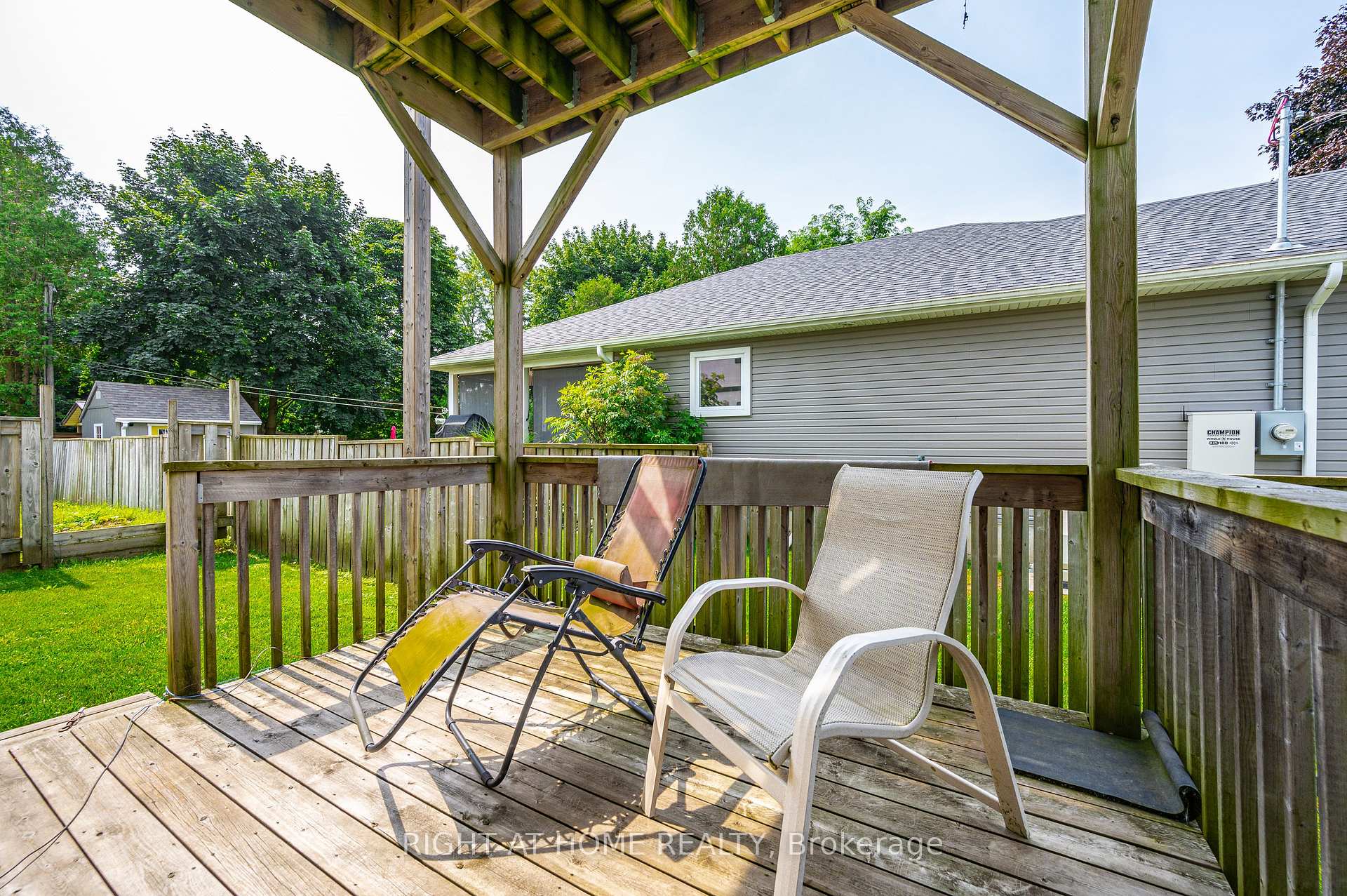 Photo 16 of 210 York Street, Minto — HOMEH