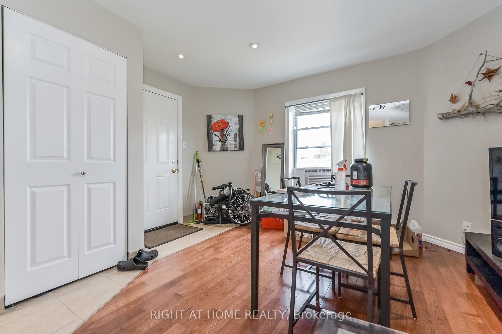 Photo 20 of 210 York Street, Minto — HOMEH