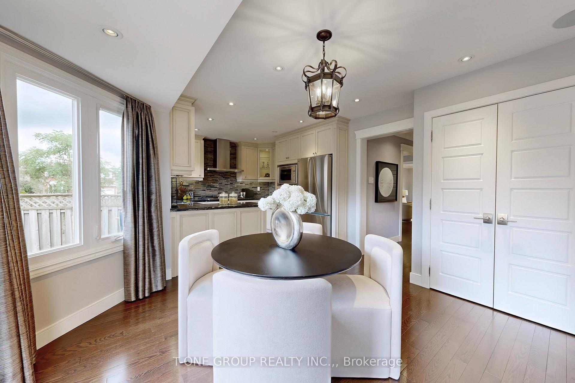Photo 14 of 147 Lyndhurst Drive, Markham, Thornlea — HOMEH