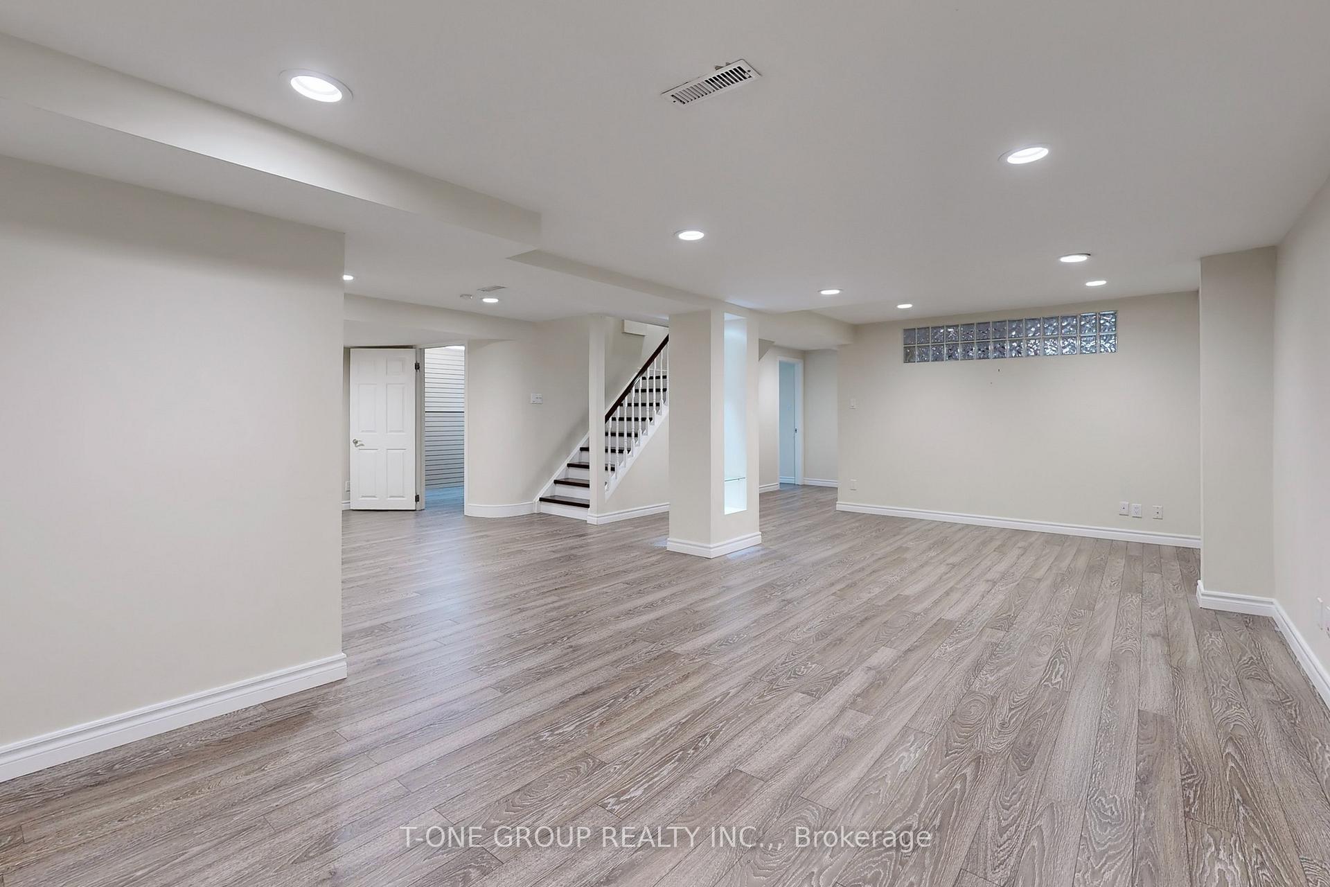 Photo 42 of 147 Lyndhurst Drive, Markham, Thornlea — HOMEH
