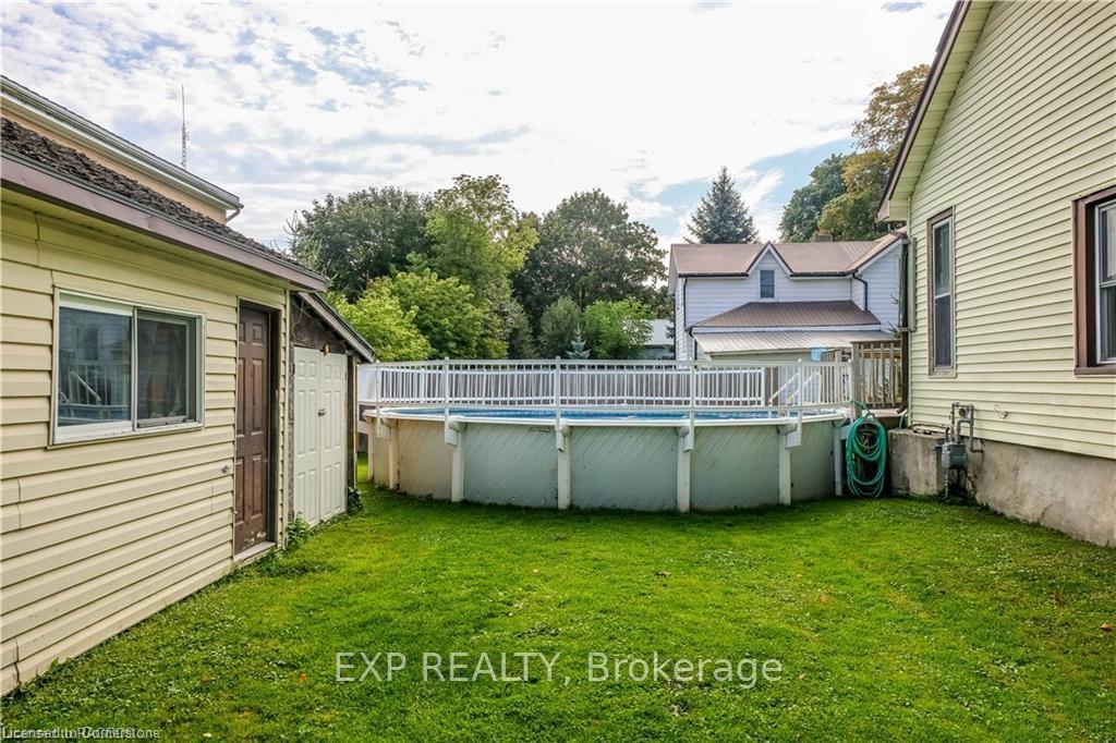 Photo 10 of 75 John Street S, Minto — HOMEH