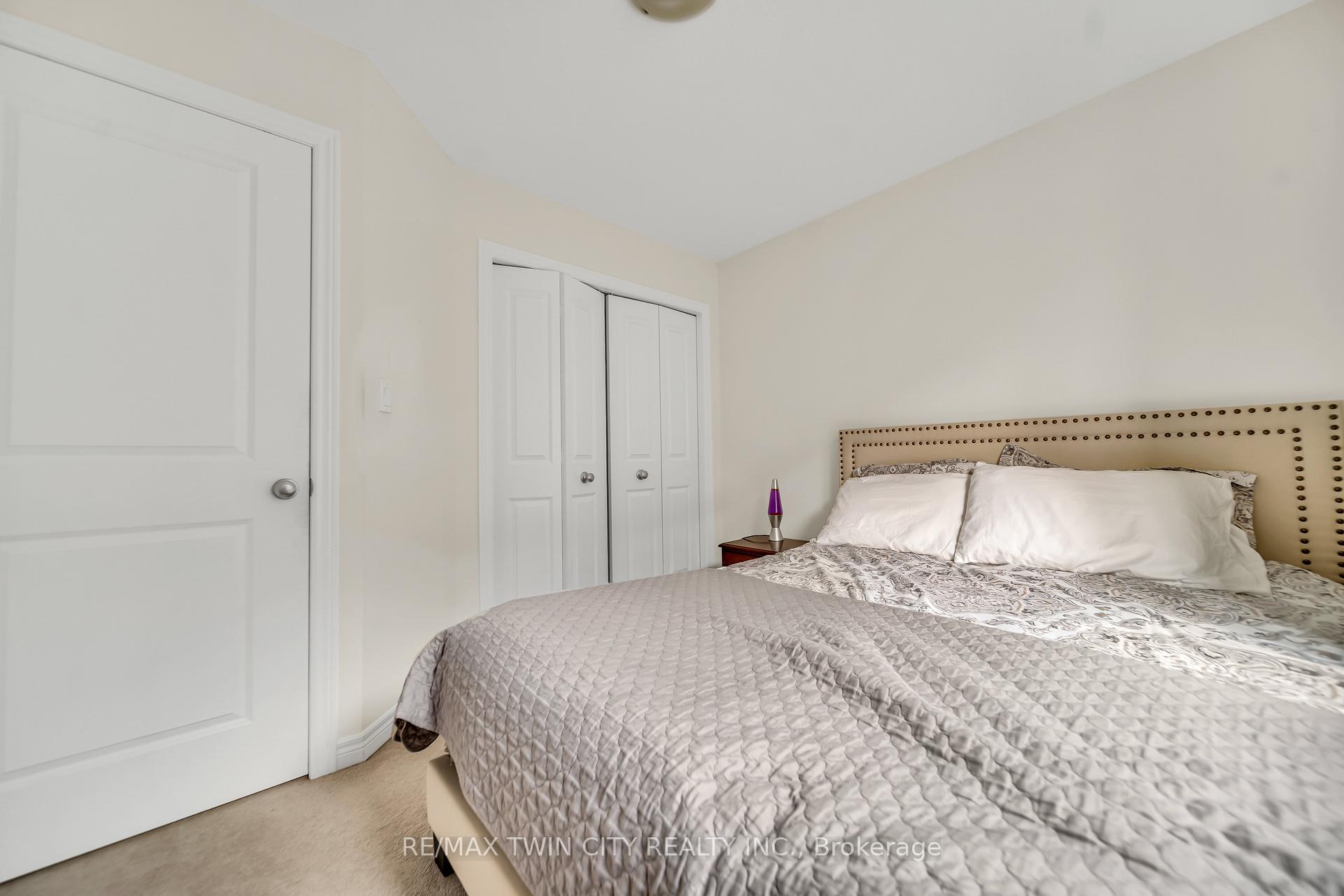 Photo 24 of 190 Eden Oak Trail, Kitchener — HOMEH