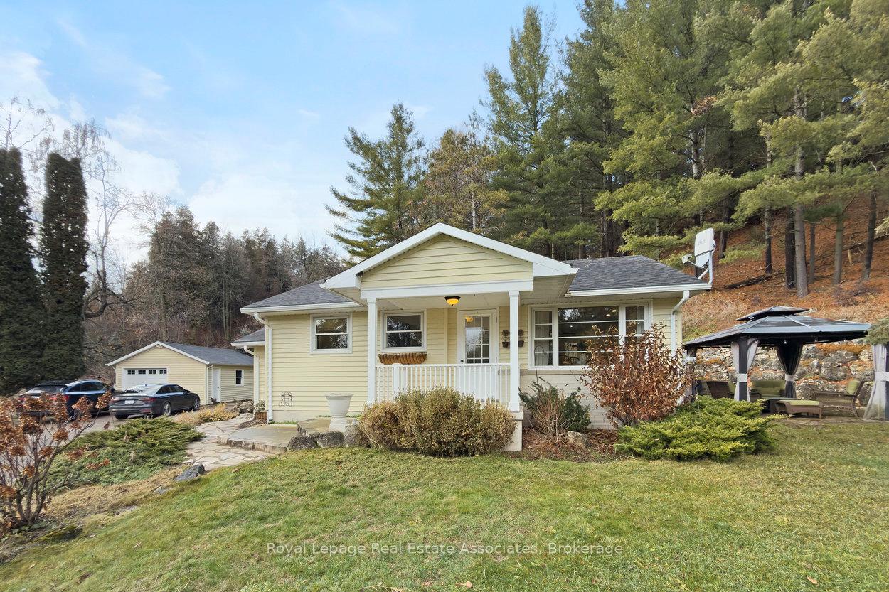 Front of 994290 Mono Adjala Townline
