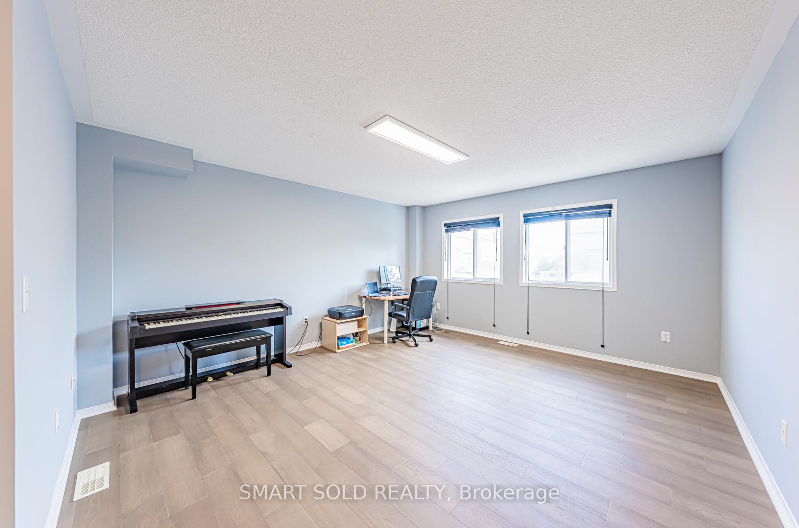 Photo 25 of 75 Bur Oak Avenue, Markham, Berczy — HOMEH
