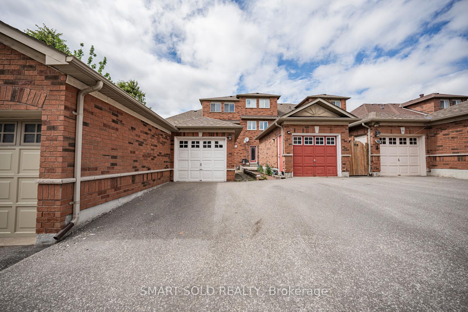 Photo 28 of 75 Bur Oak Avenue, Markham, Berczy — HOMEH