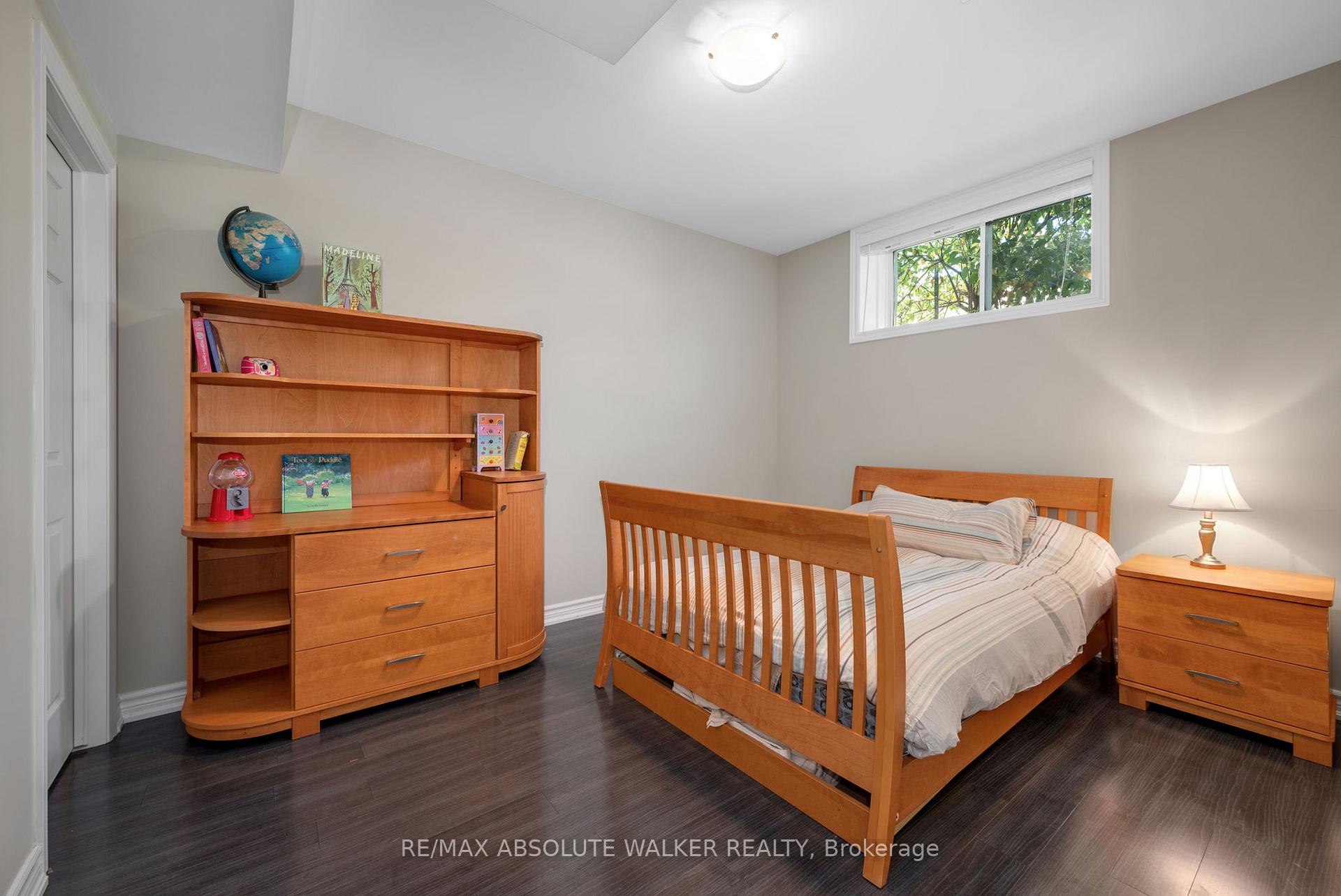 Photo 40 of 241 Madhu Crescent, Ottawa, Mooneys Bay — HOMEH