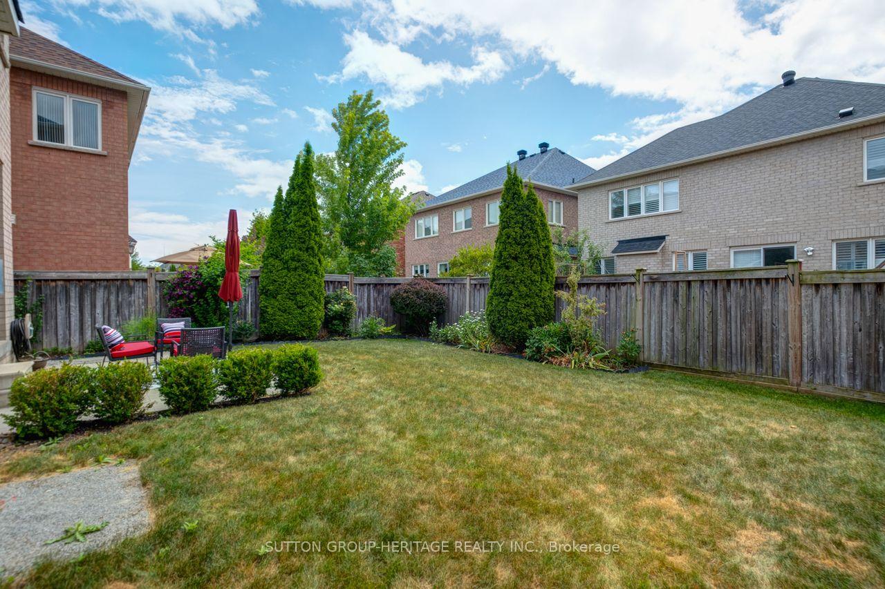 Photo 6 of 123 Oakborough Drive, Markham, Box Grove — HOMEH