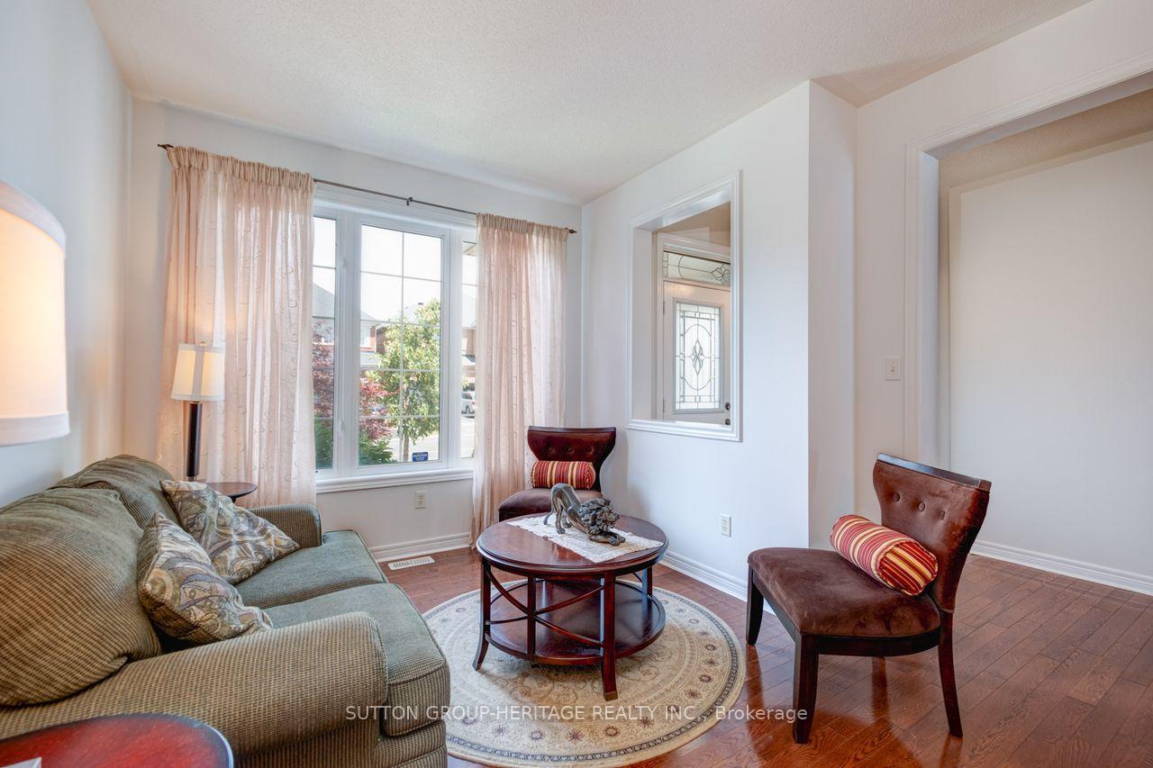 Photo 25 of 123 Oakborough Drive, Markham, Box Grove — HOMEH