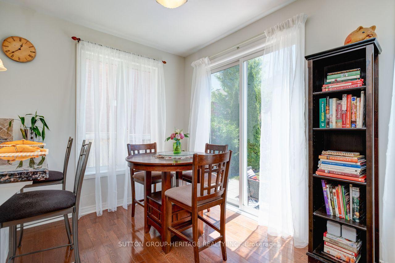 Photo 34 of 123 Oakborough Drive, Markham, Box Grove — HOMEH