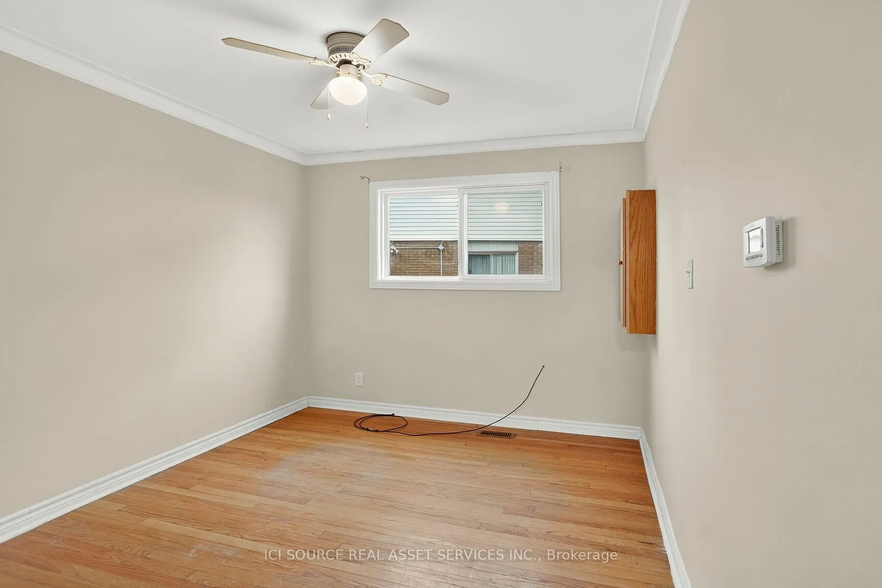 Photo 10 of 1393 Claymor Avenue, Ottawa, Carleton Square — HOMEH