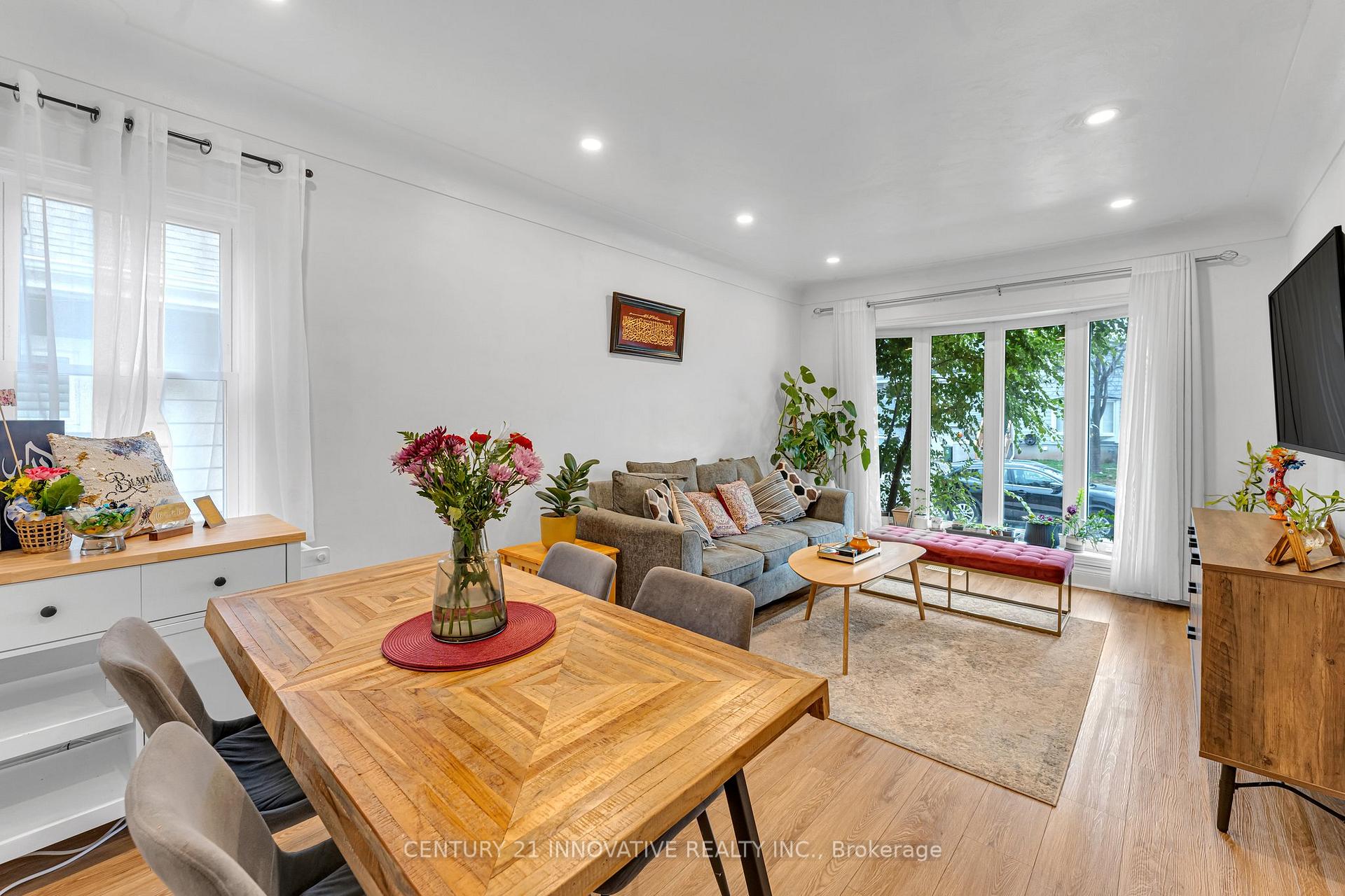 Photo 6 of 39 Delena Avenue N, Hamilton, McQuesten — HOMEH