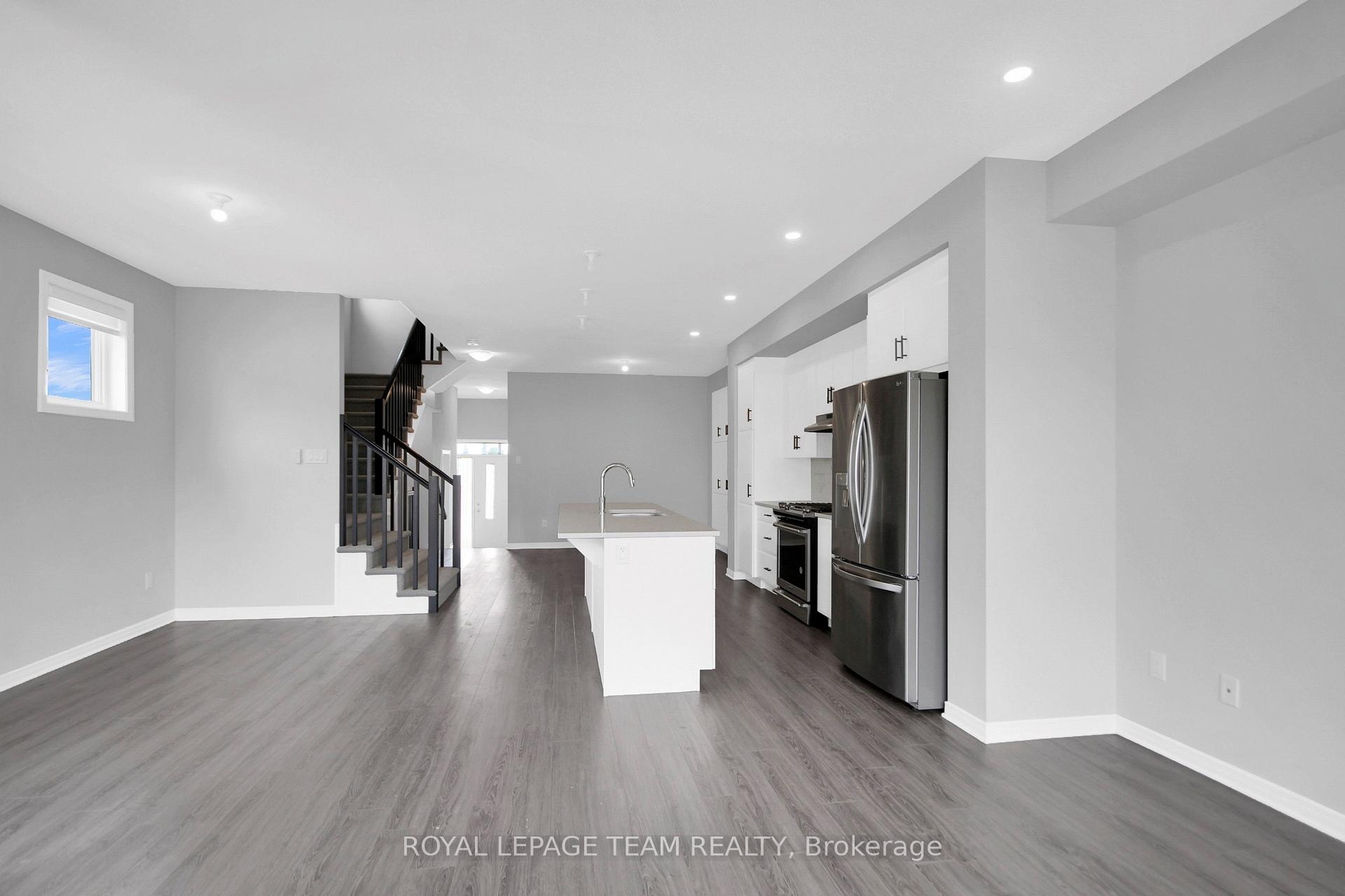 Photo 20 of 343 Cope Drive, Ottawa, Kanata - Emerald Meadows/Trailwest — HOMEH