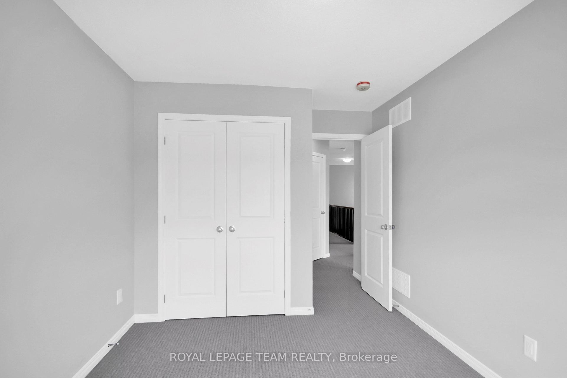 Photo 33 of 343 Cope Drive, Ottawa, Kanata - Emerald Meadows/Trailwest — HOMEH