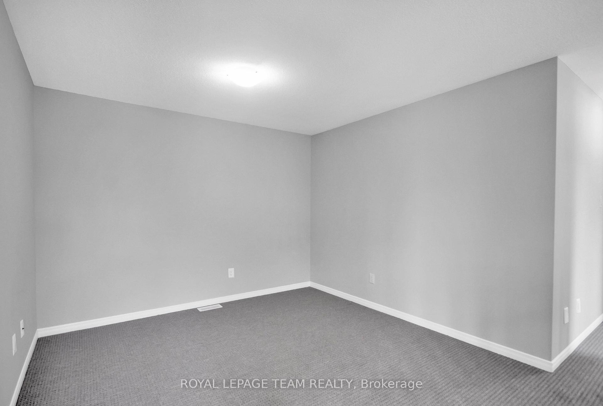 Photo 37 of 343 Cope Drive, Ottawa, Kanata - Emerald Meadows/Trailwest — HOMEH