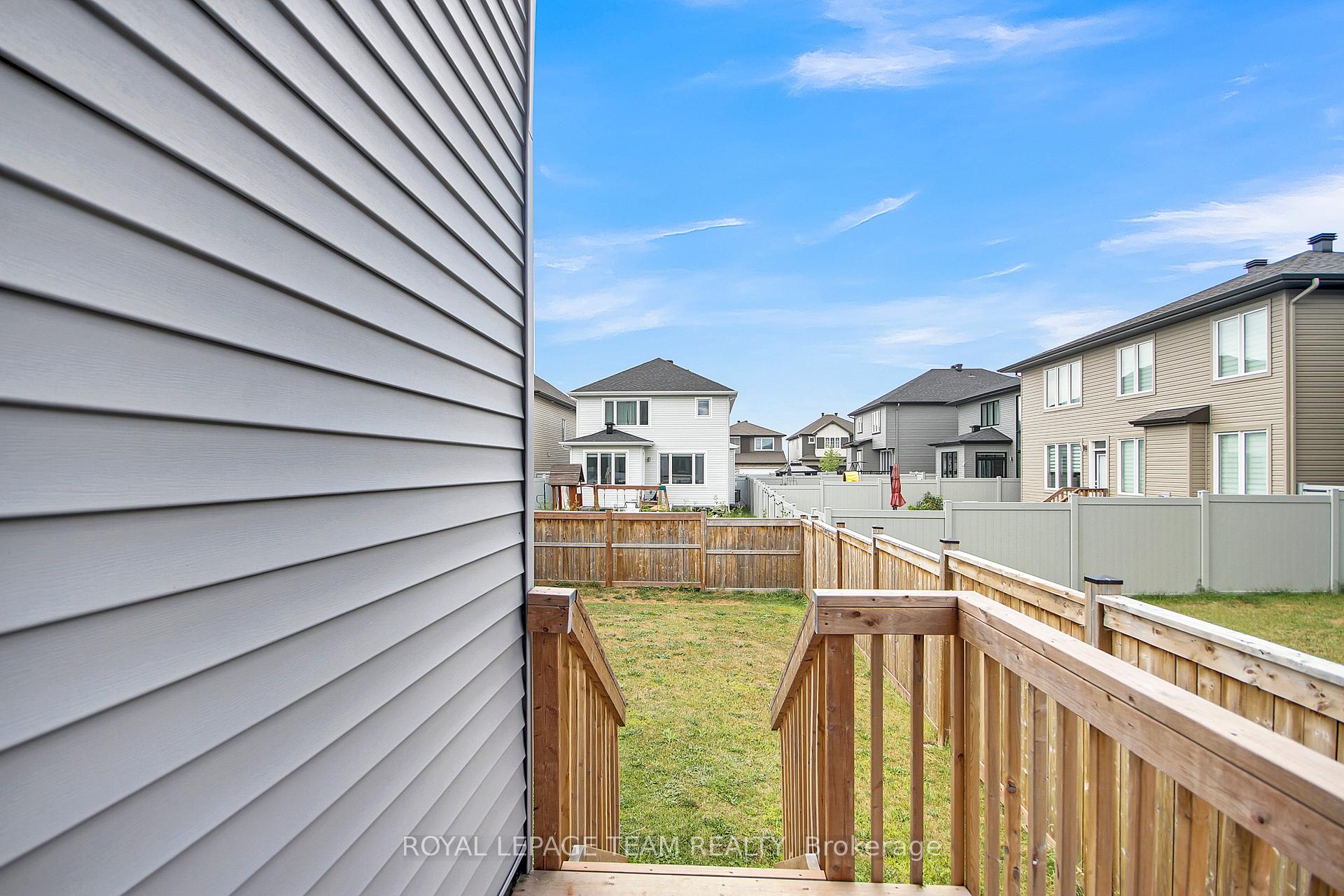 Photo 41 of 343 Cope Drive, Ottawa, Kanata - Emerald Meadows/Trailwest — HOMEH