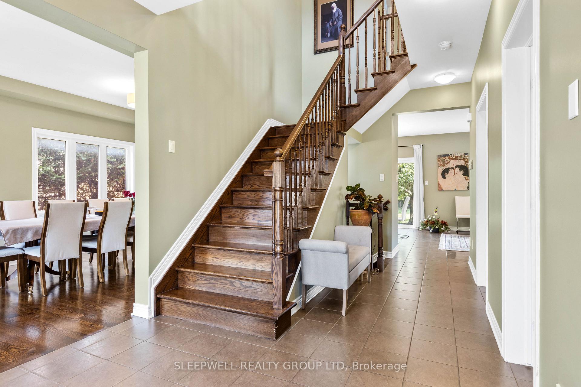 Photo 15 of 974 Falaise Road, Ottawa, Carleton Heights — HOMEH