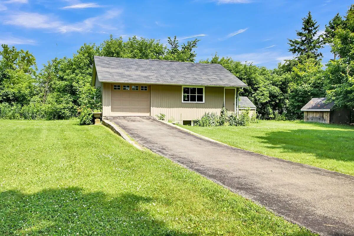 Photo 5 of 120 Kilmarnock Road, Montague, Montague Twp — HOMEH
