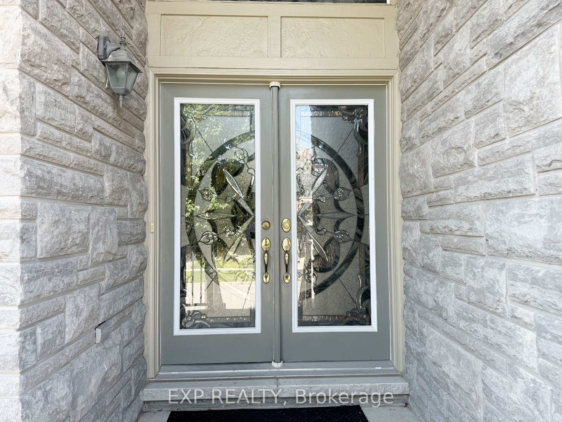 Photo 2 of 98 Fred Mclaren Boulevard, Markham, Wismer — HOMEH