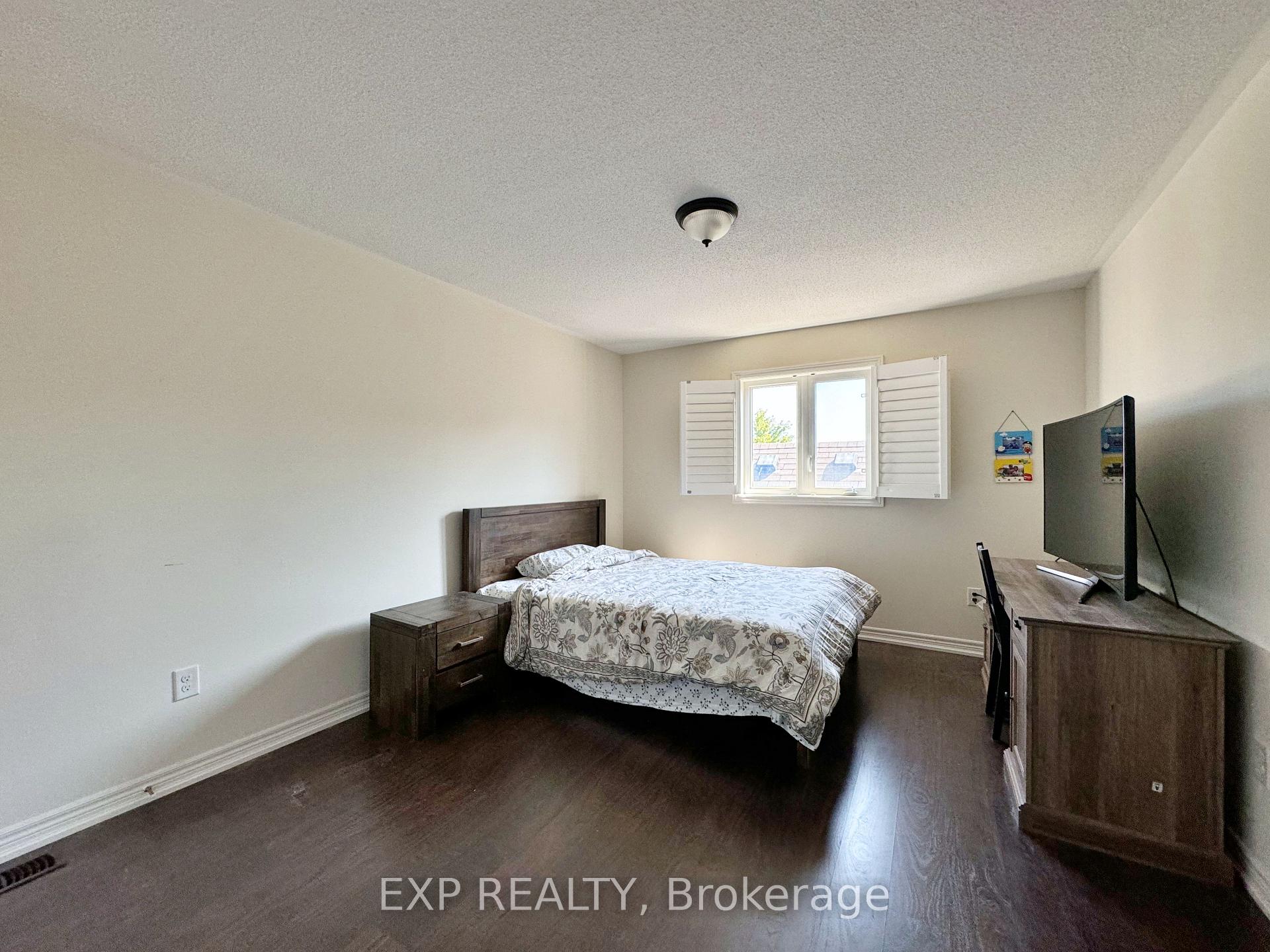 Photo 10 of 98 Fred Mclaren Boulevard, Markham, Wismer — HOMEH