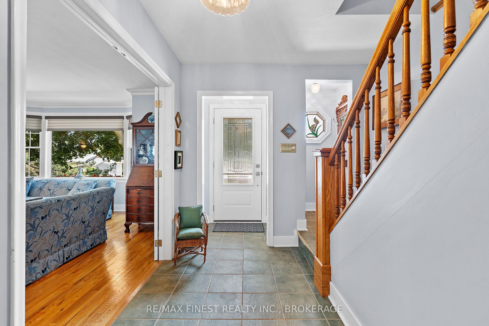 Photo 4 of 23 Stormont Avenue, Kingston, West of Sir John A. Blvd — HOMEH