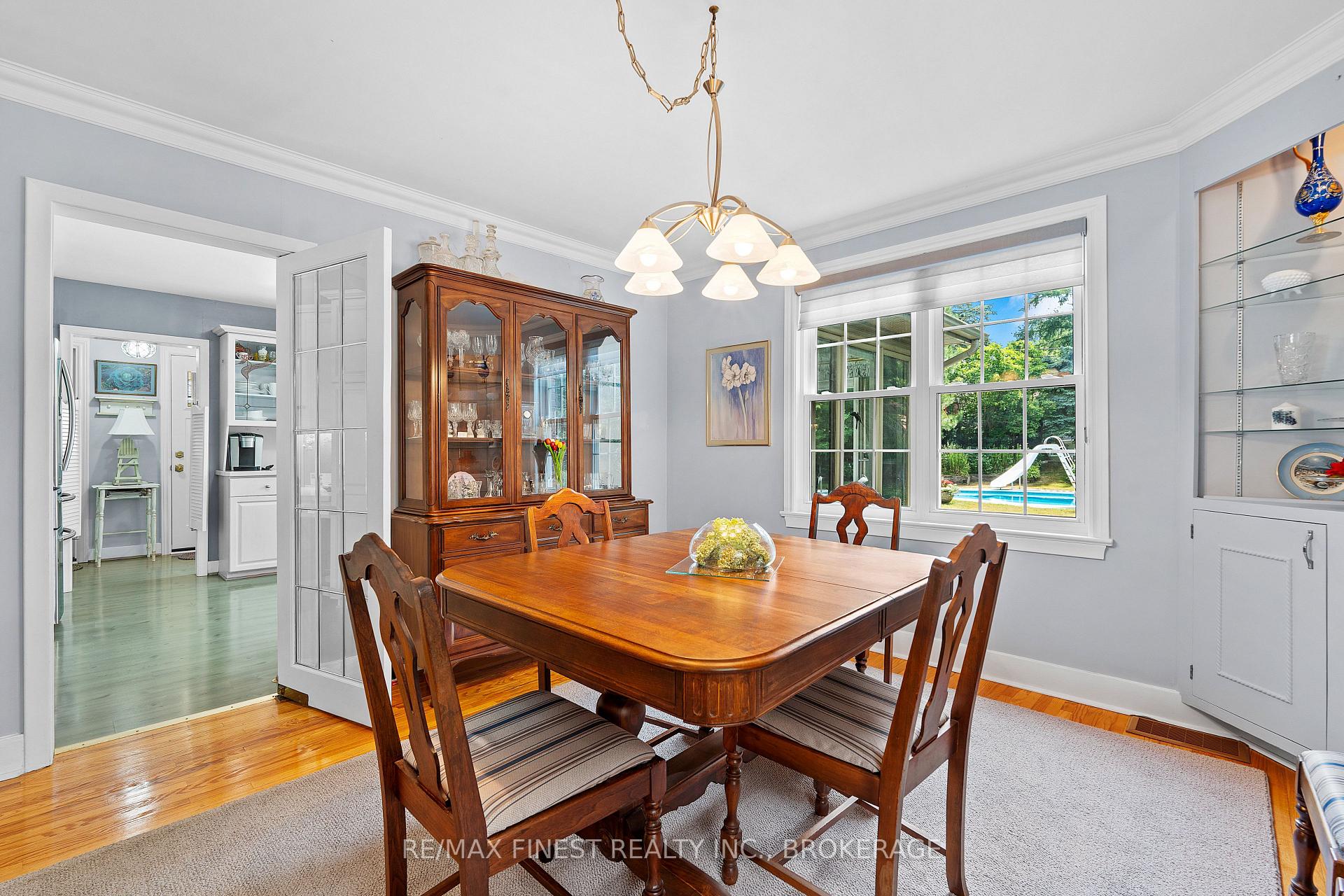 Photo 9 of 23 Stormont Avenue, Kingston, West of Sir John A. Blvd — HOMEH