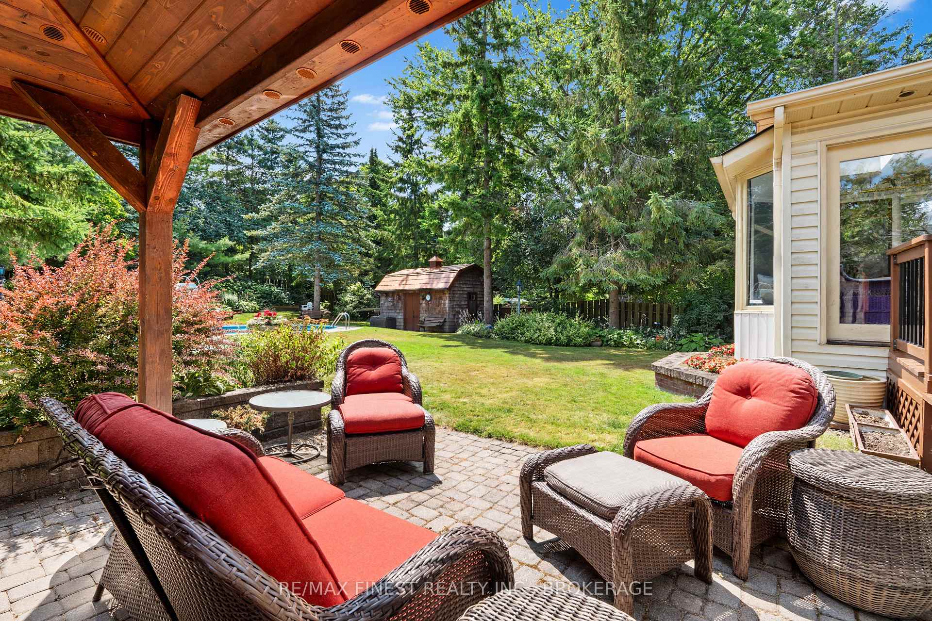 Photo 37 of 23 Stormont Avenue, Kingston, West of Sir John A. Blvd — HOMEH