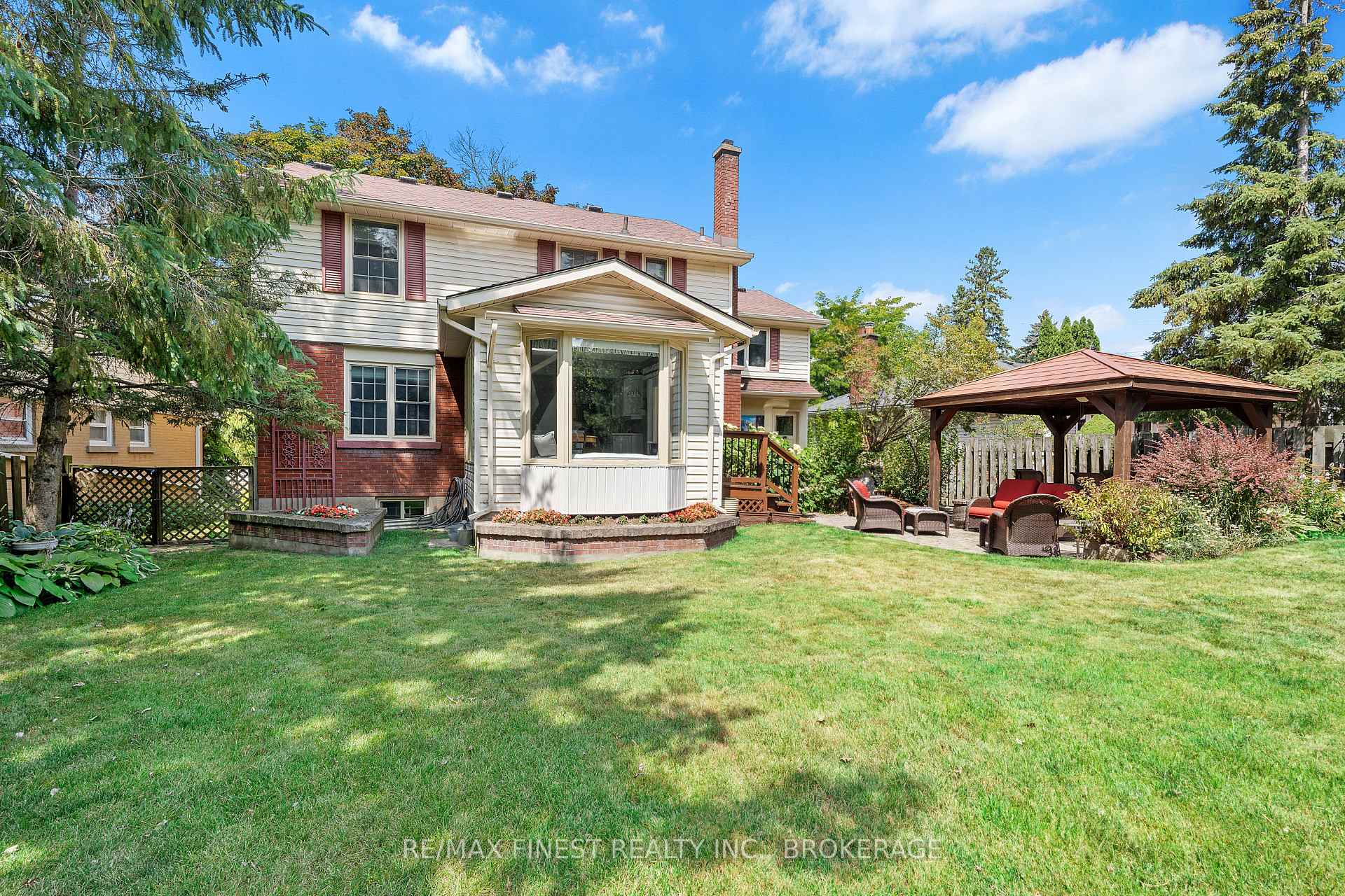 Photo 45 of 23 Stormont Avenue, Kingston, West of Sir John A. Blvd — HOMEH