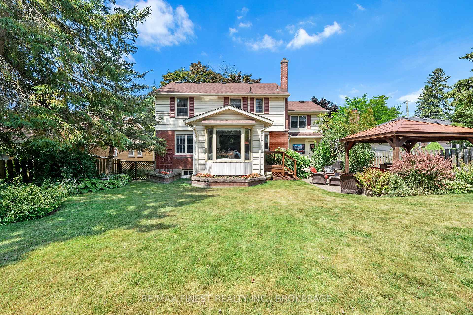 Photo 46 of 23 Stormont Avenue, Kingston, West of Sir John A. Blvd — HOMEH