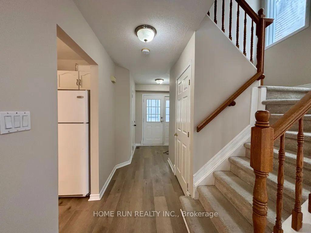 Photo 12 of 12 Blackdome Crescent, Ottawa, Kanata - Kanata Lakes/Heritage Hills — HOMEH