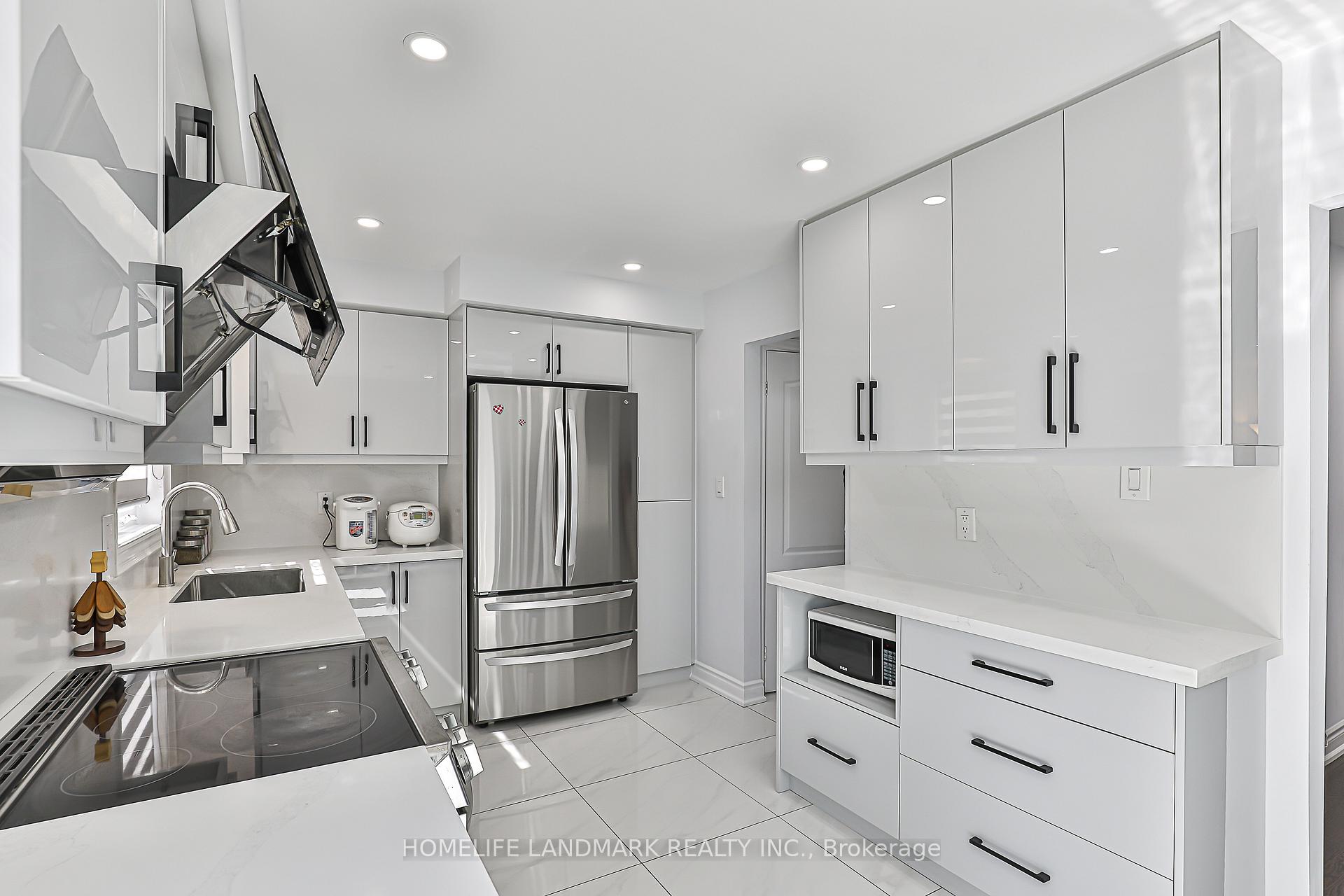 Photo 25 of 103 Fullerton Crescent, Markham, Milliken Mills West — HOMEH