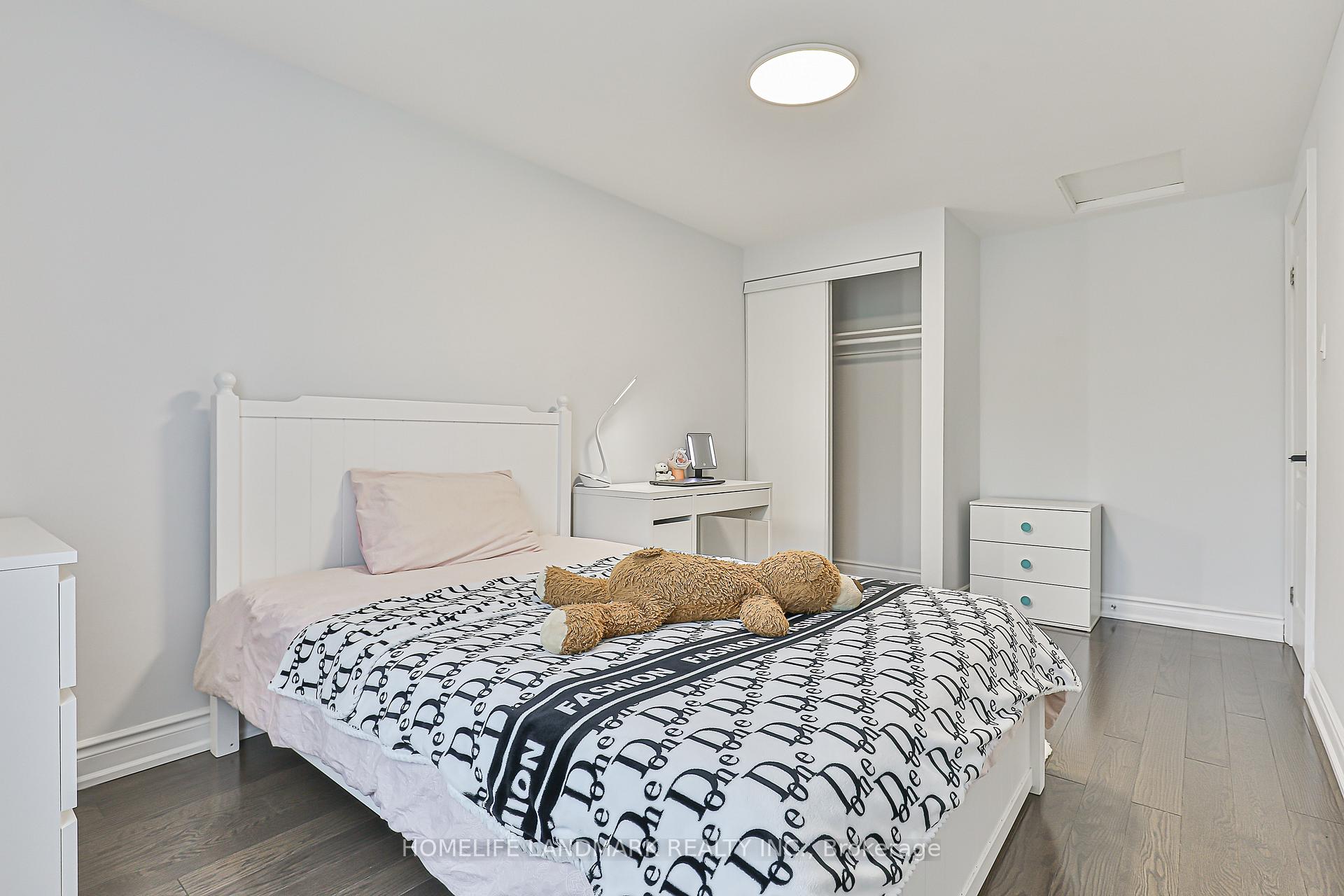 Photo 31 of 103 Fullerton Crescent, Markham, Milliken Mills West — HOMEH