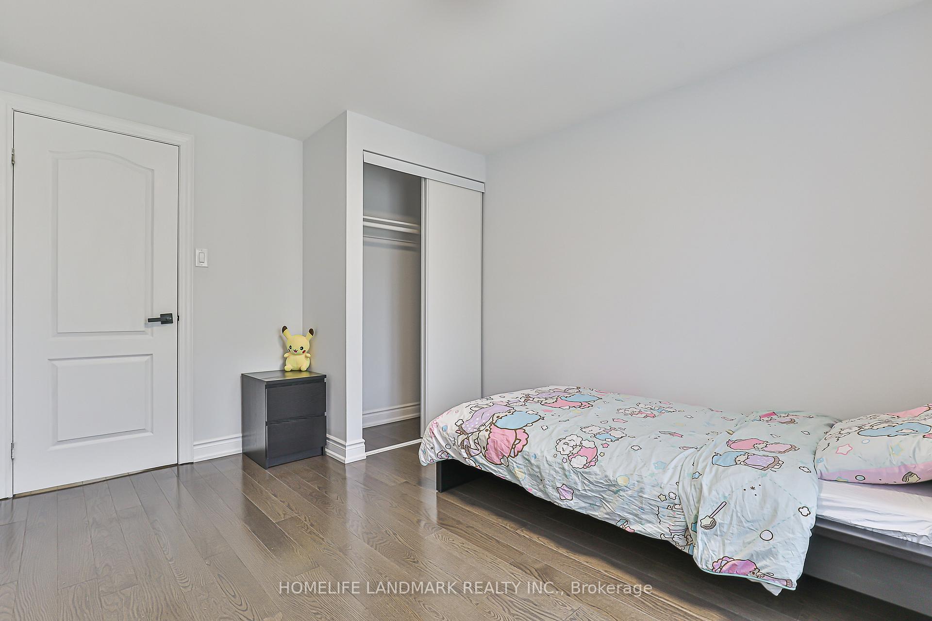 Photo 34 of 103 Fullerton Crescent, Markham, Milliken Mills West — HOMEH