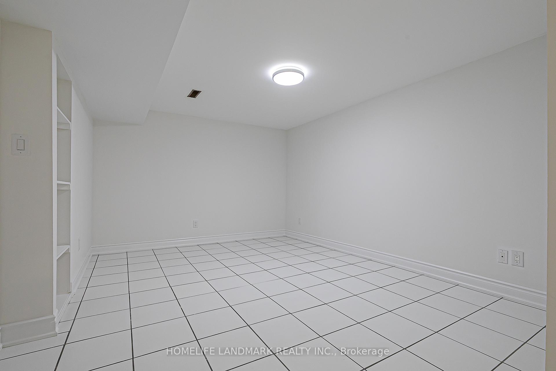 Photo 42 of 103 Fullerton Crescent, Markham, Milliken Mills West — HOMEH