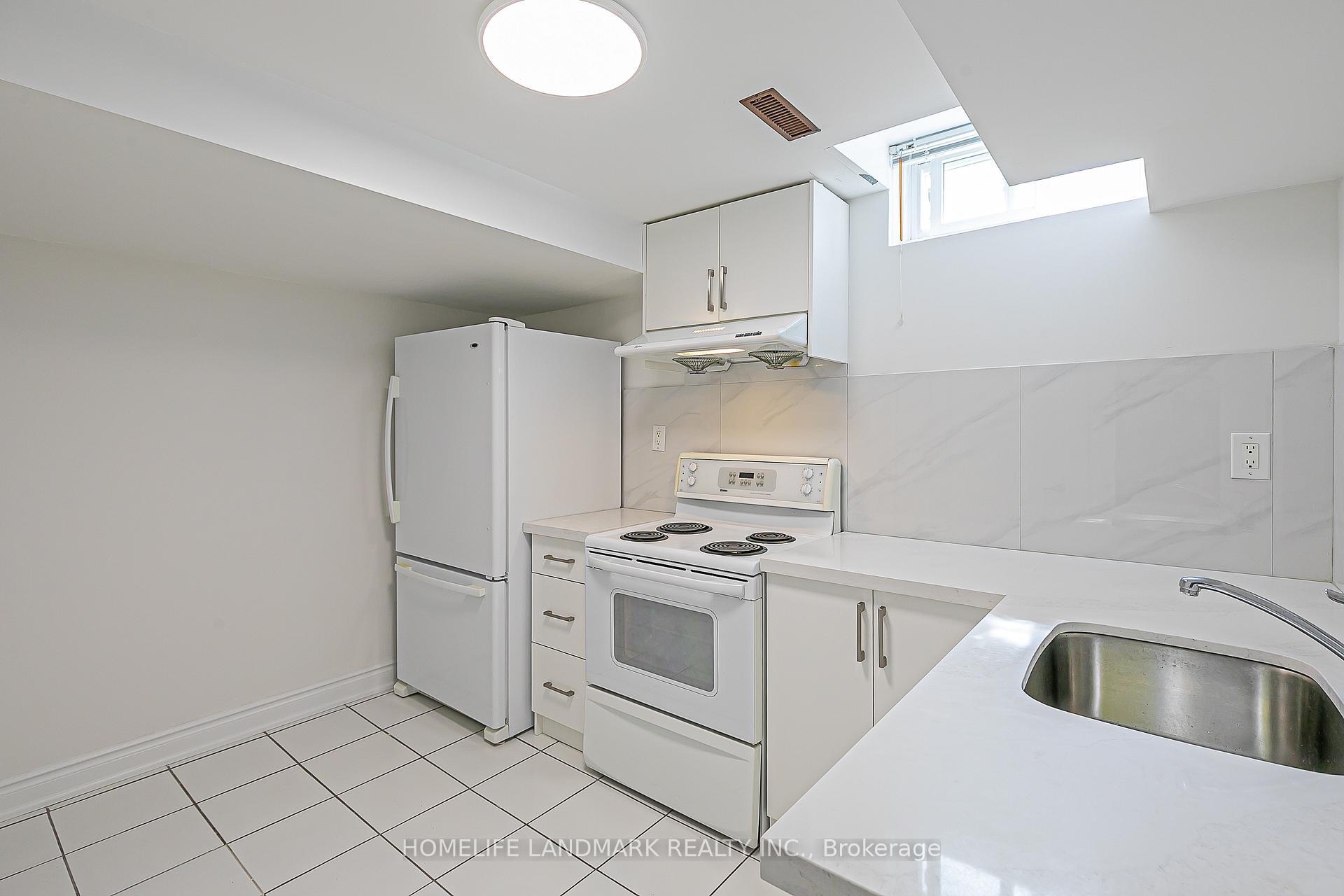 Photo 44 of 103 Fullerton Crescent, Markham, Milliken Mills West — HOMEH