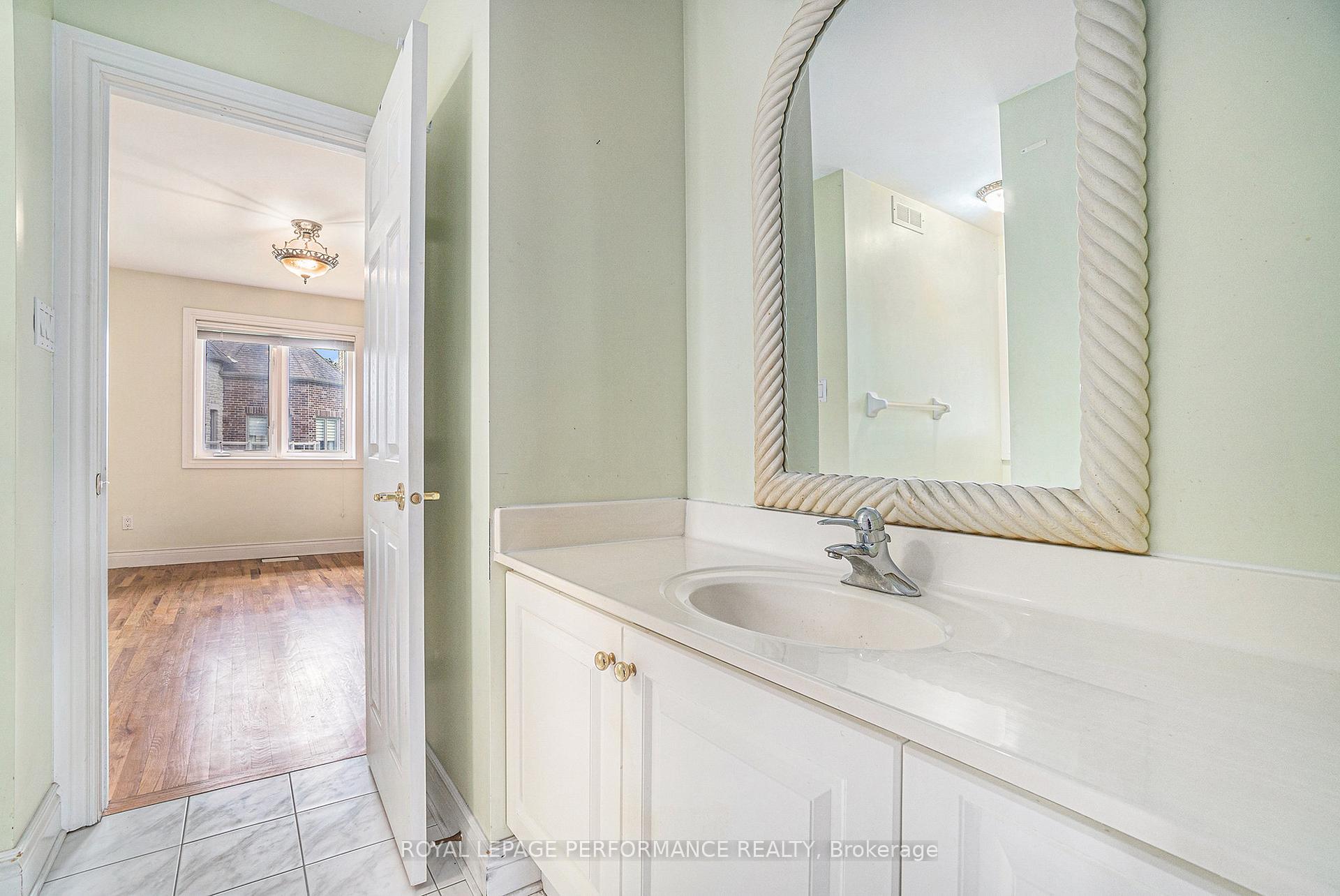 Photo 24 of 1702 Ortona Avenue, Ottawa, Carleton Heights — HOMEH
